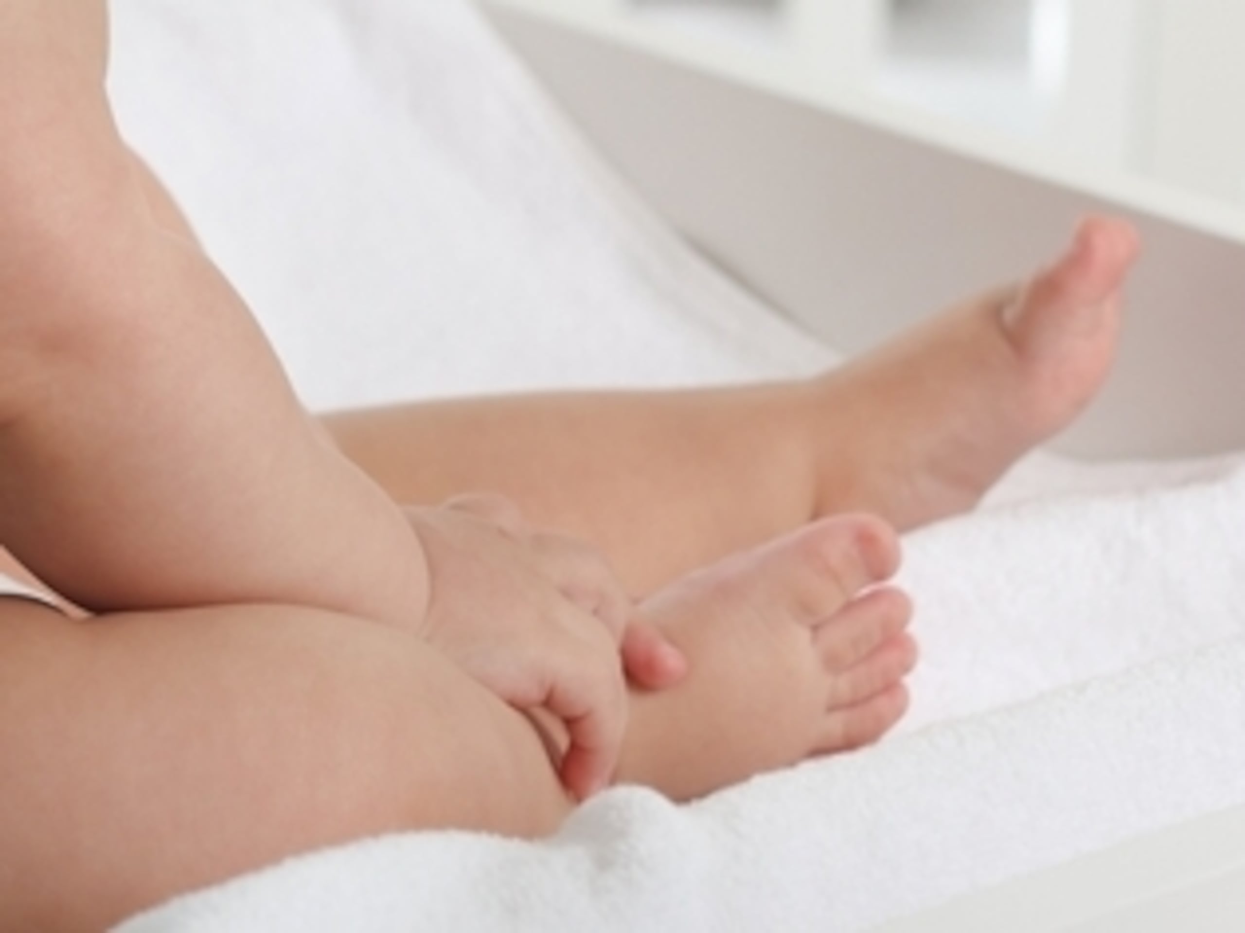 Las autoridades dijeron que USA Happy Baby ayudó a varios cientos de mujeres a viajar desde China para dar a luz a bebés ciudadanos de Estados Unidos entre 2012 y 2015.