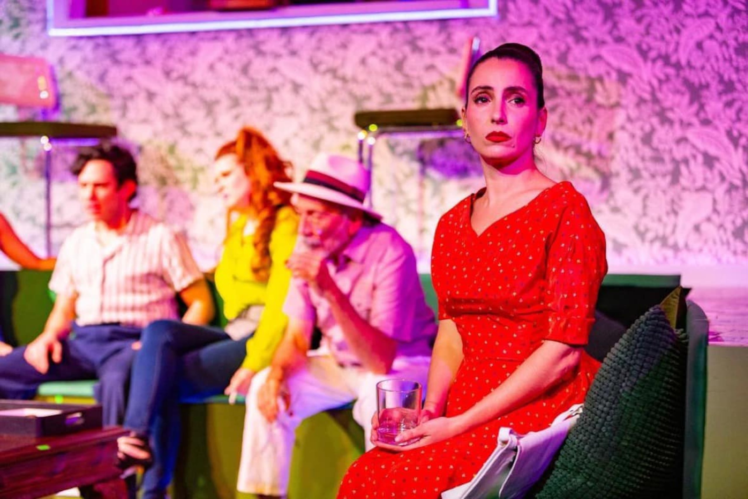 Interpretó a "Olga" en la obra "Las Hermanos Palacios", que se presentó en el Gala Hispania Theatre, también con la participación del actor Gerardo Ortiz.