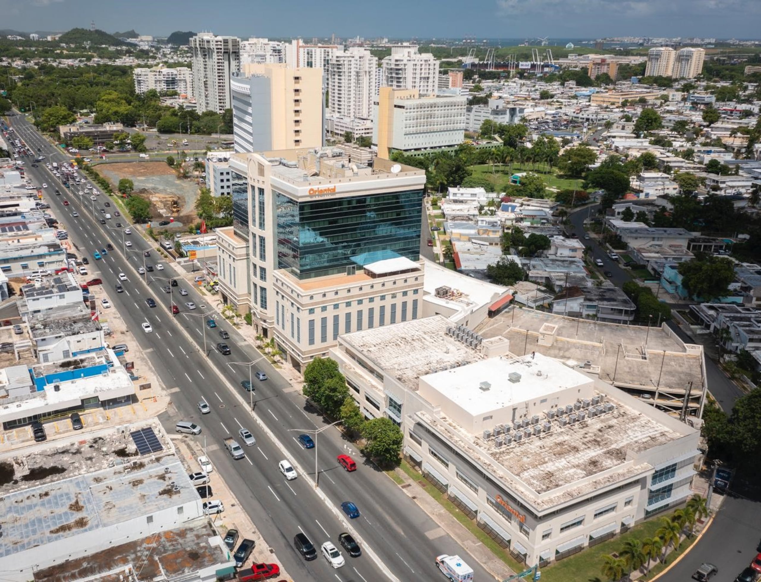 Las nuevas instalaciones de la región Metro Este, están localizadas en el edificio Oriental Tower #280, en la avenida Jesús T. Piñeiro.