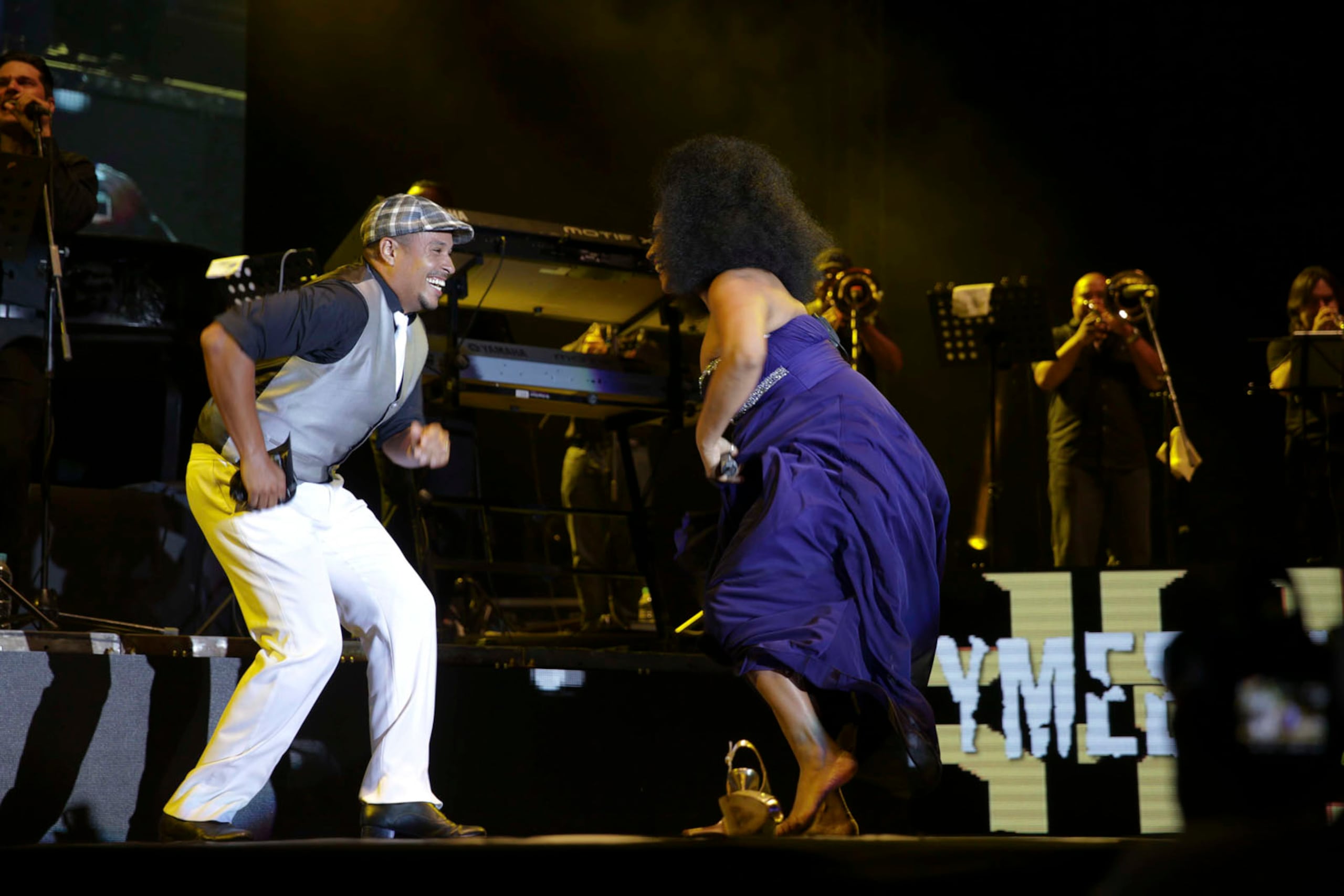 El bailarín y coreógrafo Tito Ortos (izquierda).