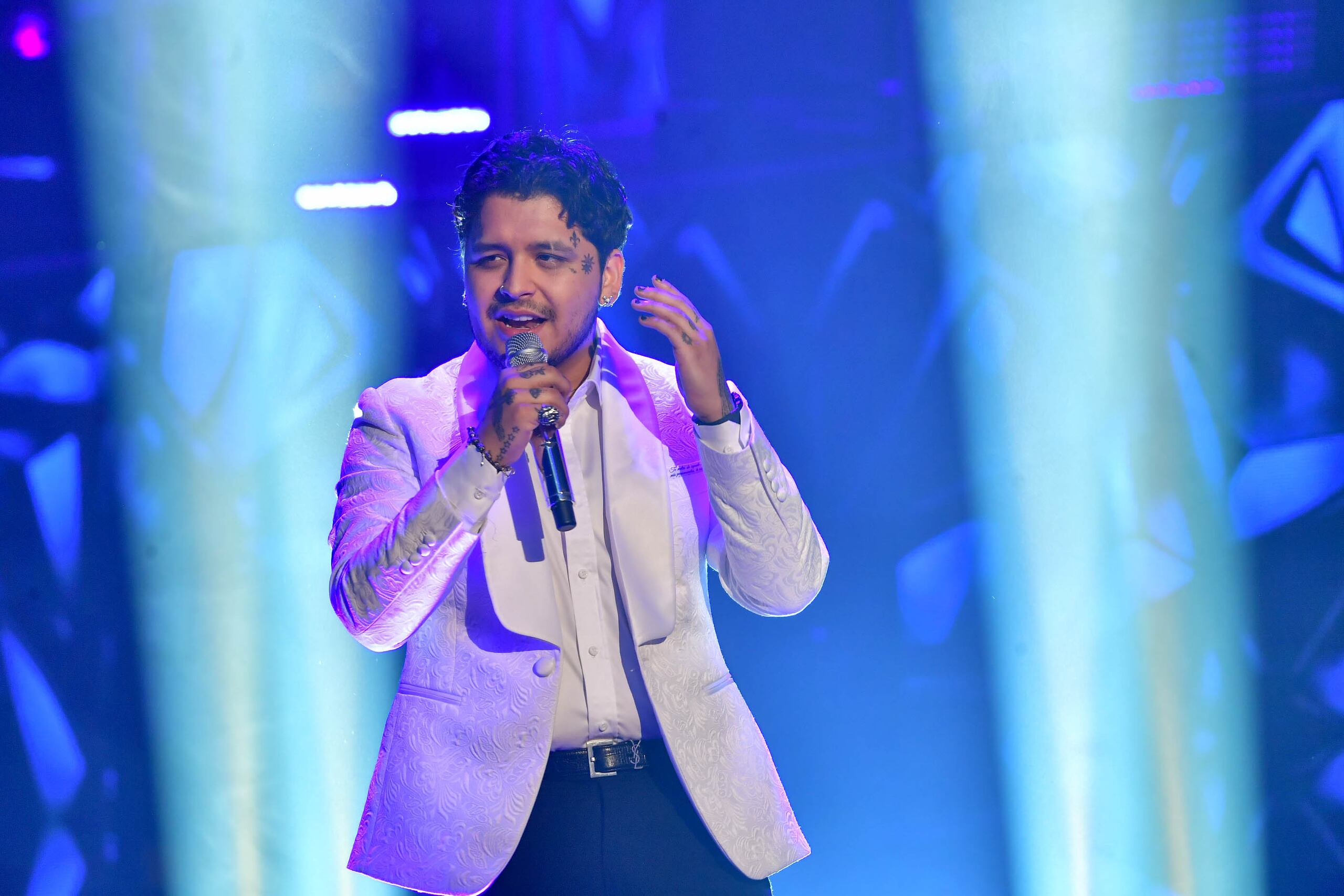 La noche no podría haber estado completa sin la parte musical que también contó con la participación de Christian Nodal.