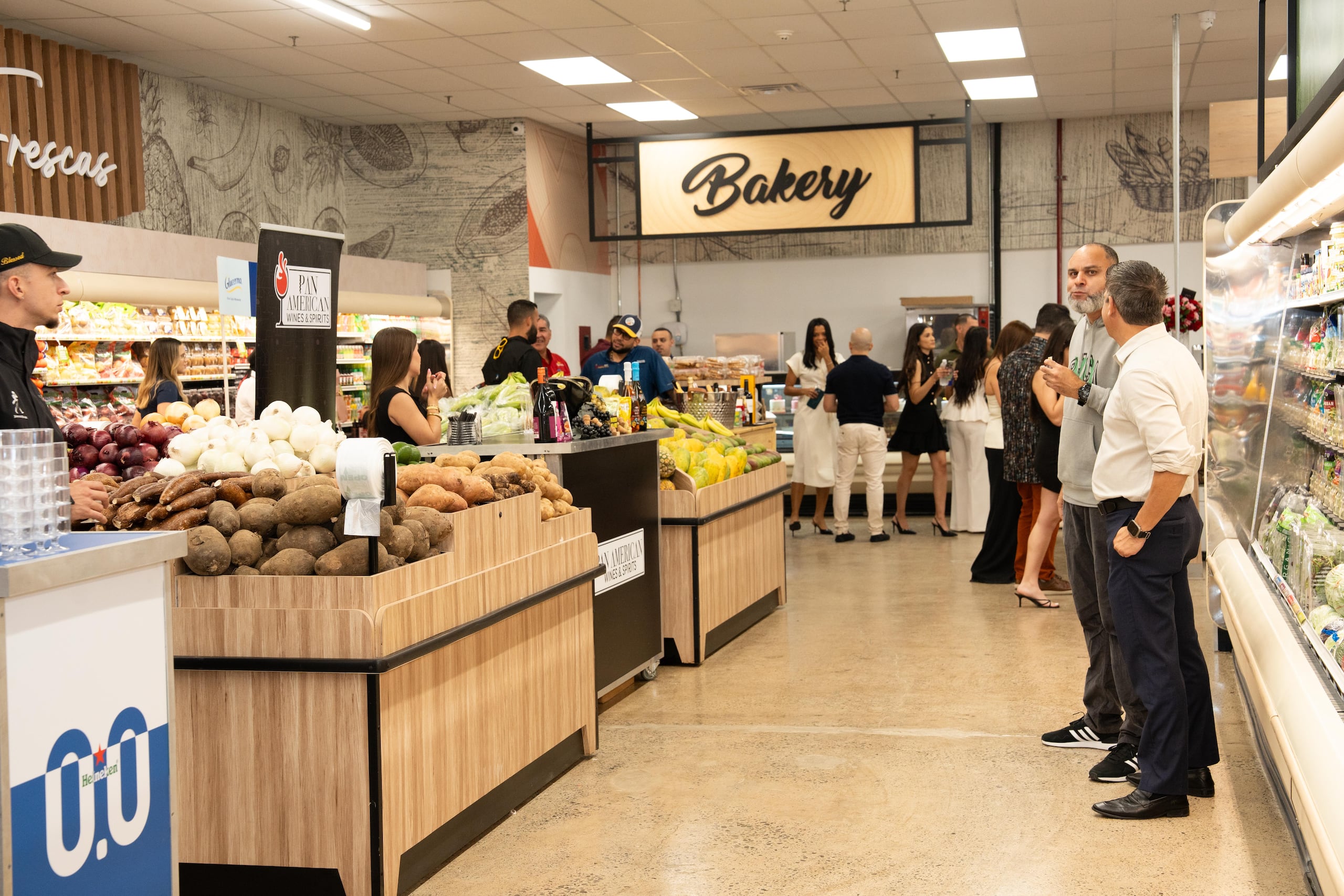 Con esta apertura Selectos alcanza 41 supermercados en Puerto Rico.