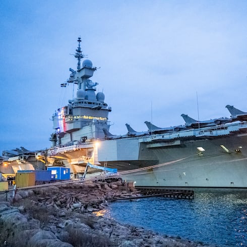 FOTOS: Este es el portaaviones que Francia envió al Mediterráneo por guerra en Irán