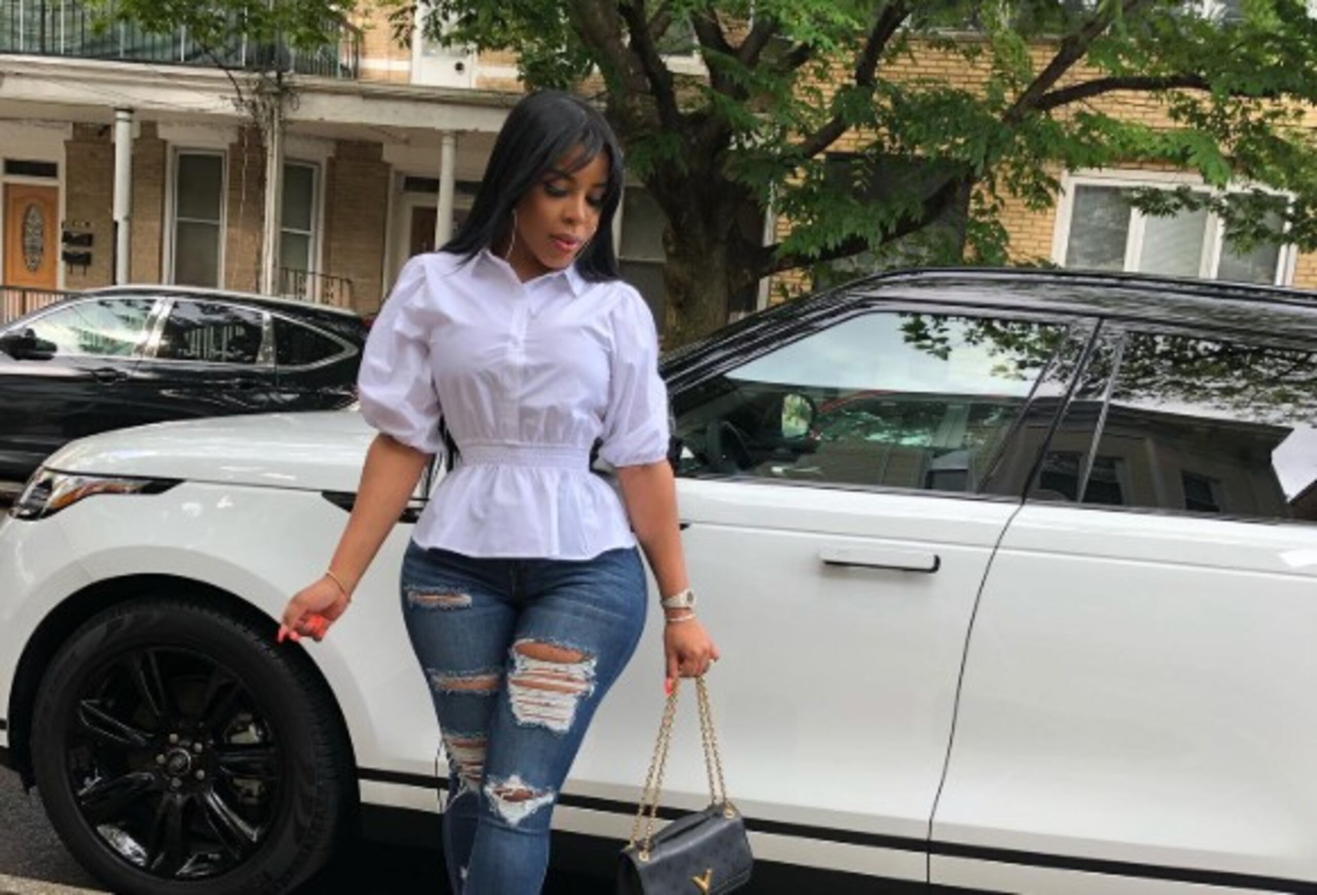 La creadora de contenido era cercana a famosos como Cardi B, la Insuperable y el rapero Tekashi 6ix9ine, quienes lamentaron su fallecimiento.