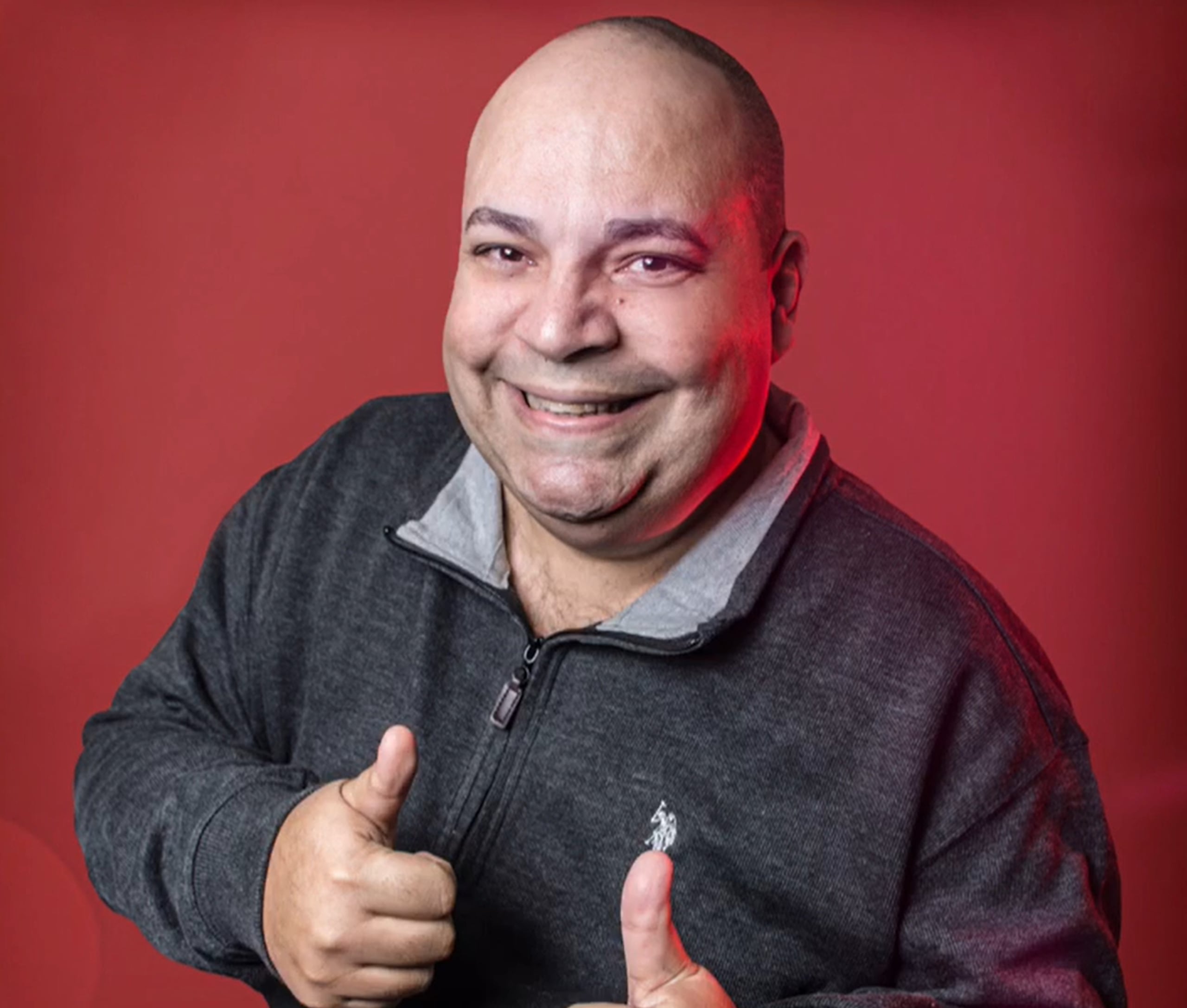 Carlos Merced reside en Orlando, Florida, desde hace más de una década.