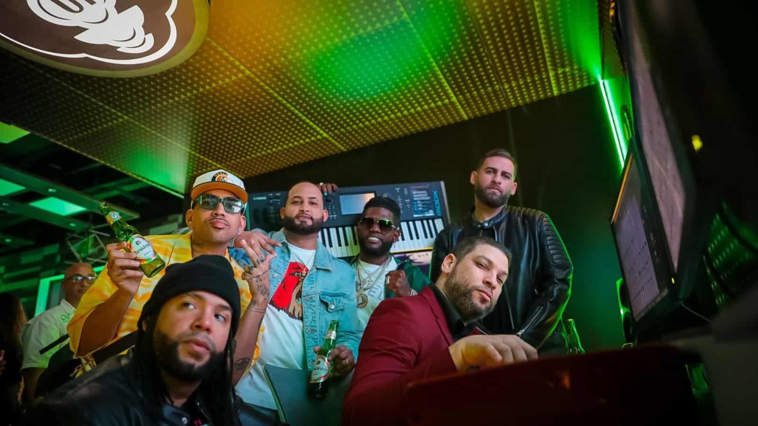 Los 50 participantes serán evaluados por profesionales de la música y las comunicaciones.