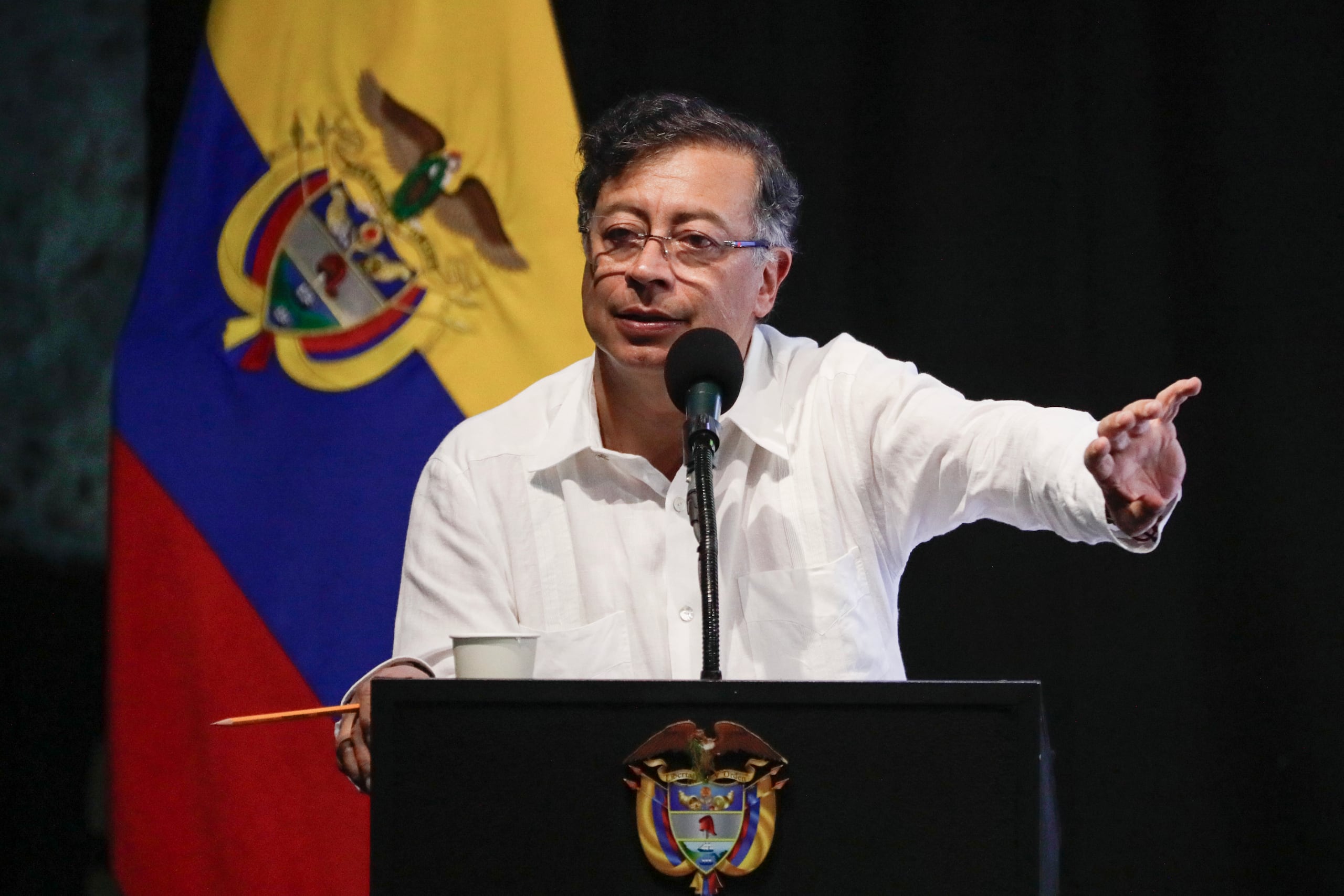 El gobierno colombiano radicó en agosto del año pasado un proyecto de ley para evitar el reclutamiento de mercenarios por parte de organizaciones que los llevan a guerras que no tienen nada qué ver con su país.