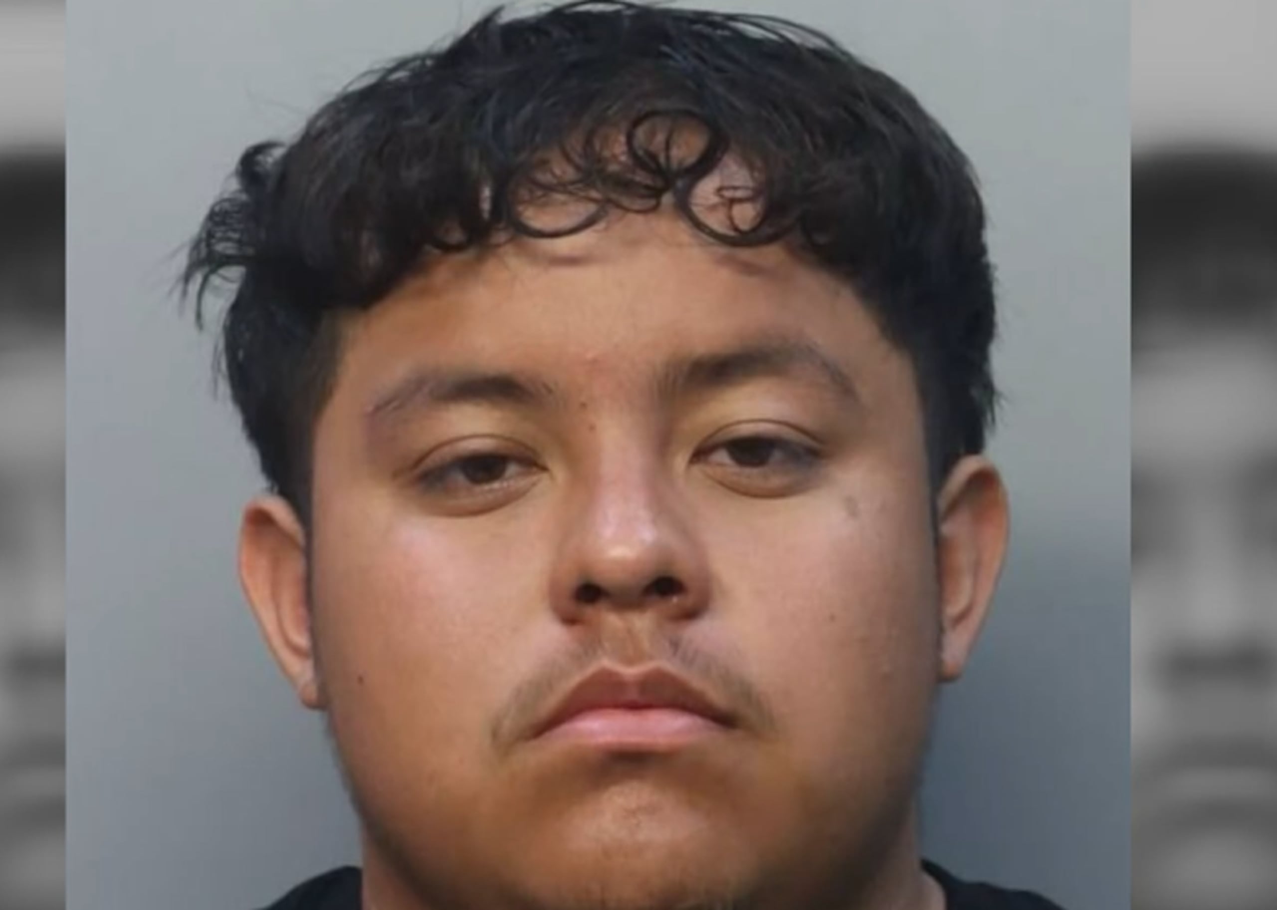 Bryant Caniz-Segovia trabajaba en una escuela privada.