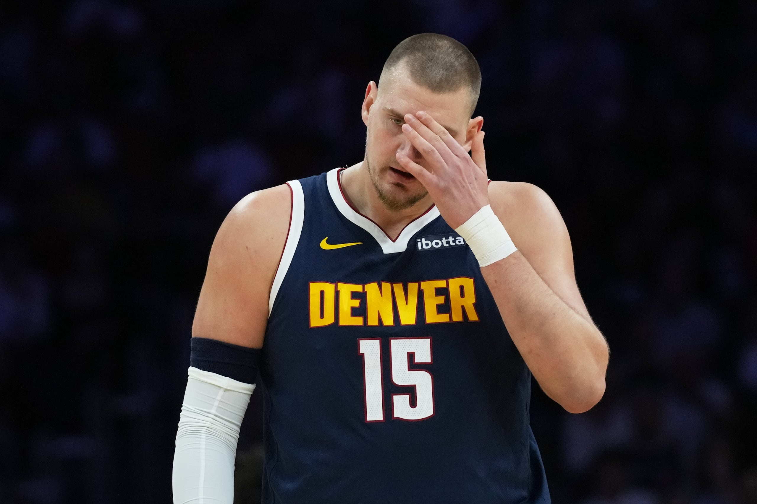 Nikola Jokic, de los Nuggets de Denver.