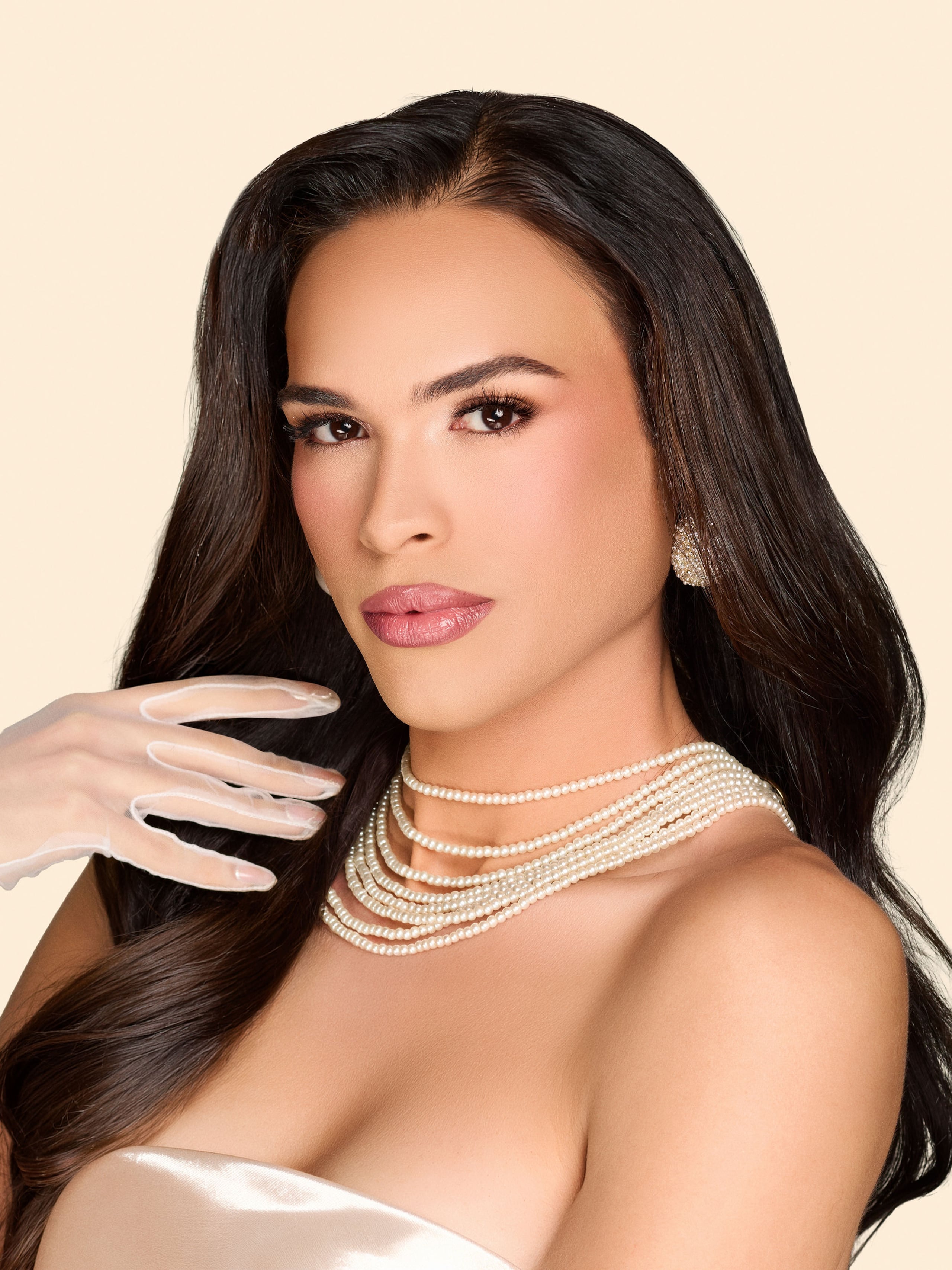 Gabriel Rodríguez Velázquez, Miss Cidra.