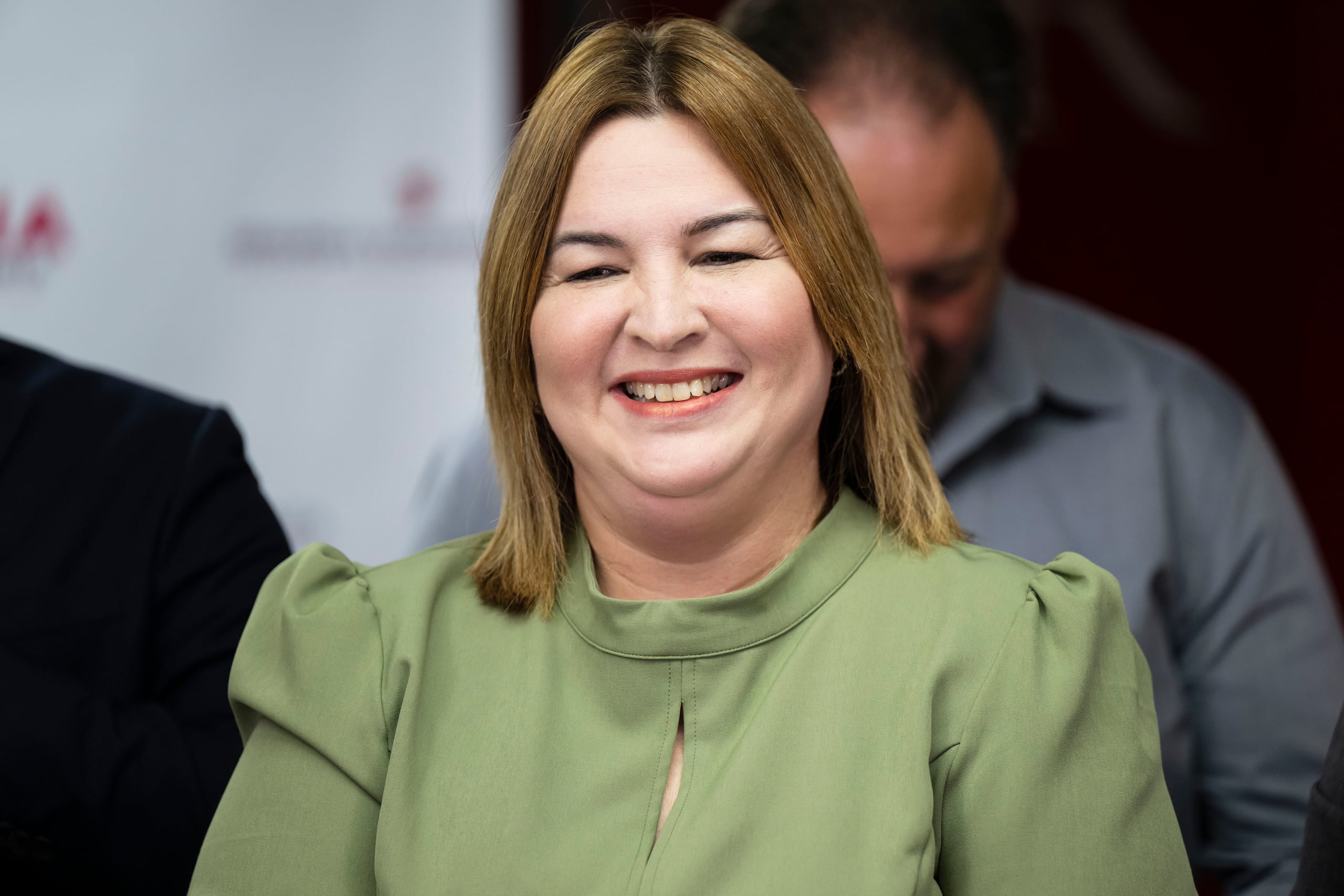 Migdalia González durante la conferencia de prensa.