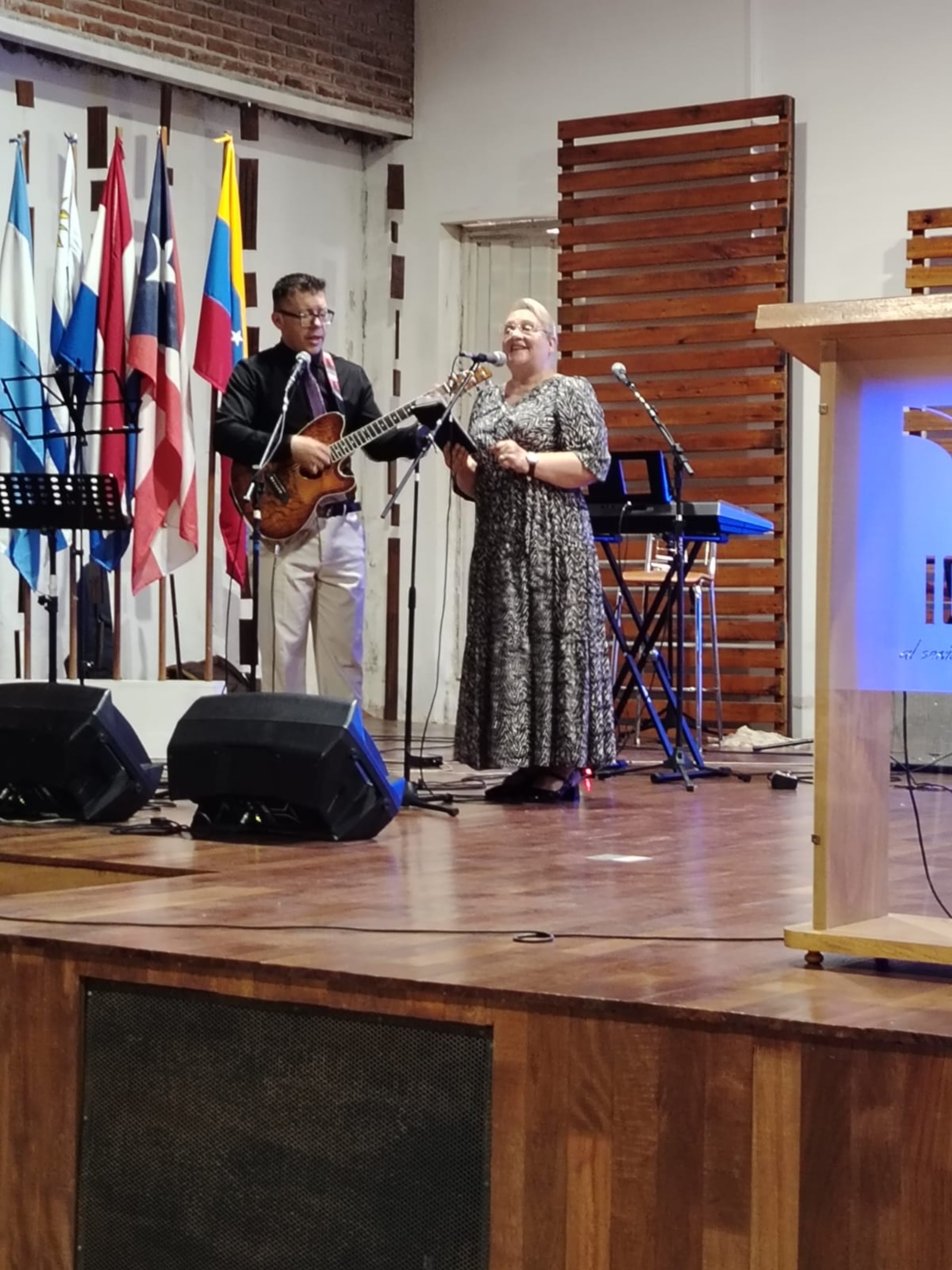 "Hay muchos problemas en ese aspecto", admitió.