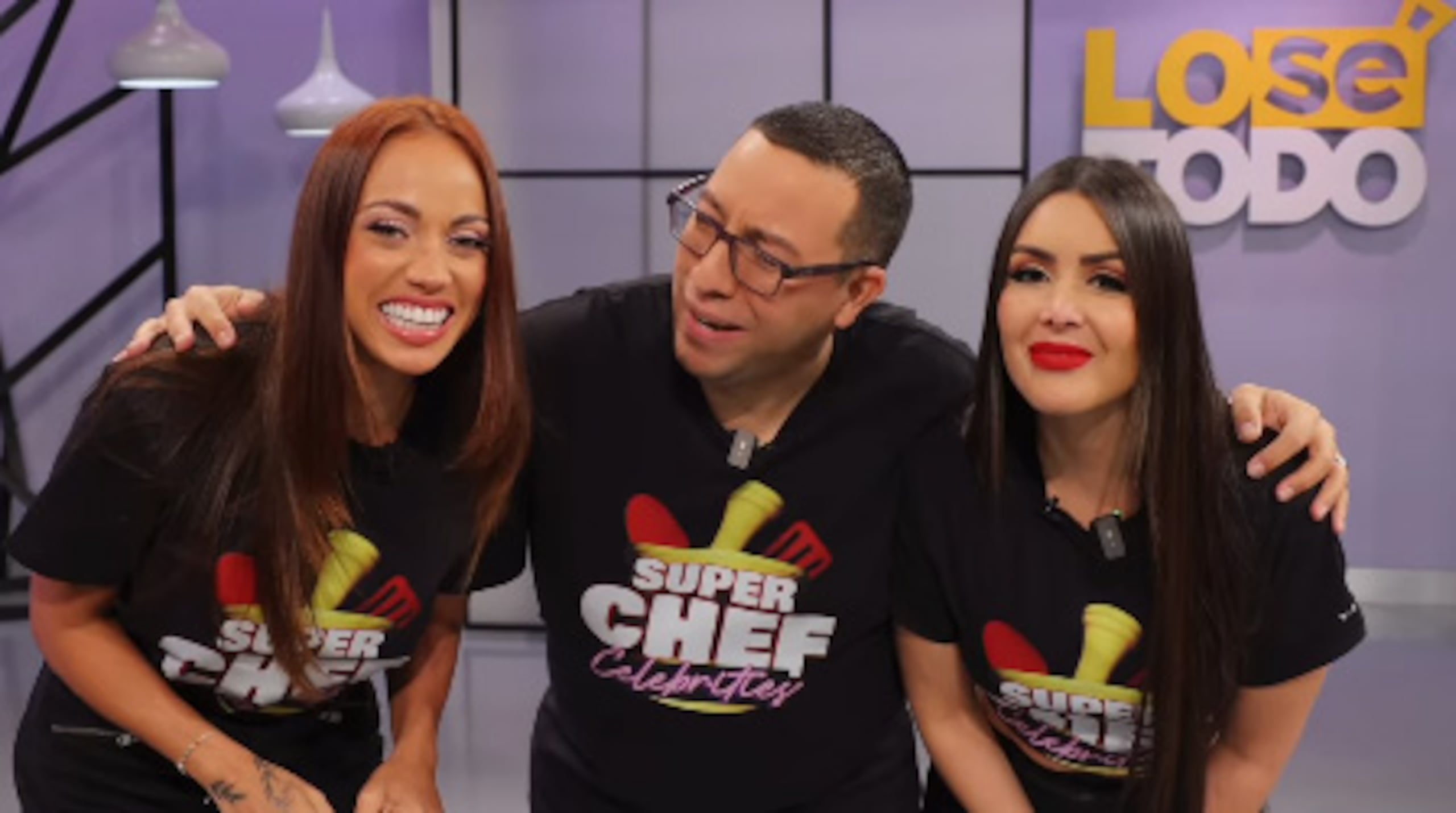 En la foto, Catherine Paola Castro, Fernand Vélez “Nalgorazzi” y Michelle López