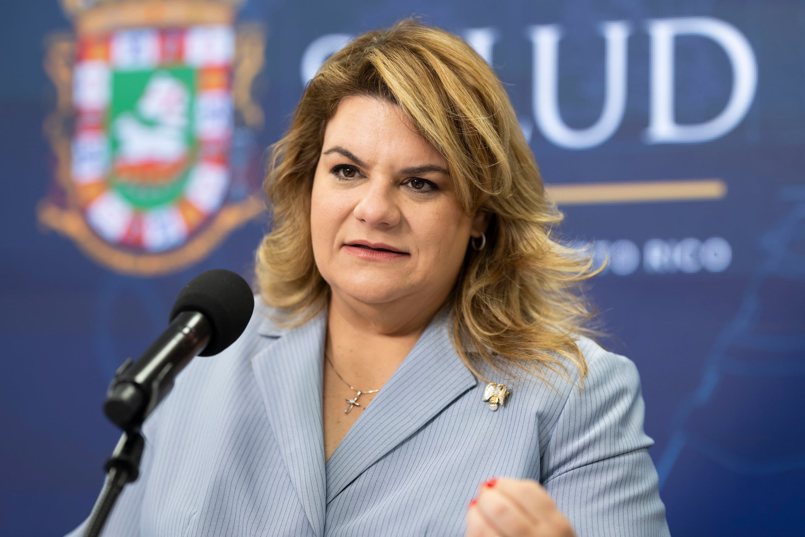 La gobernadora Jenniffer González