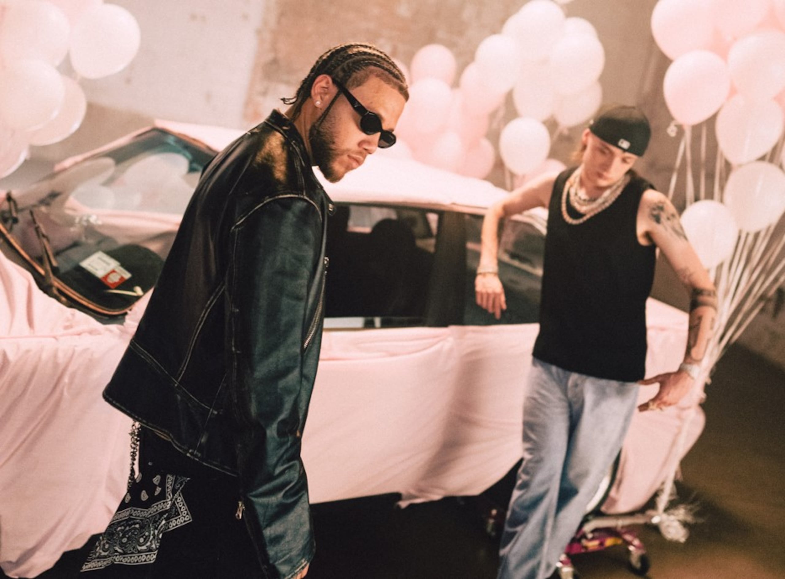 El tema está disponible en las plataformas principales de música.