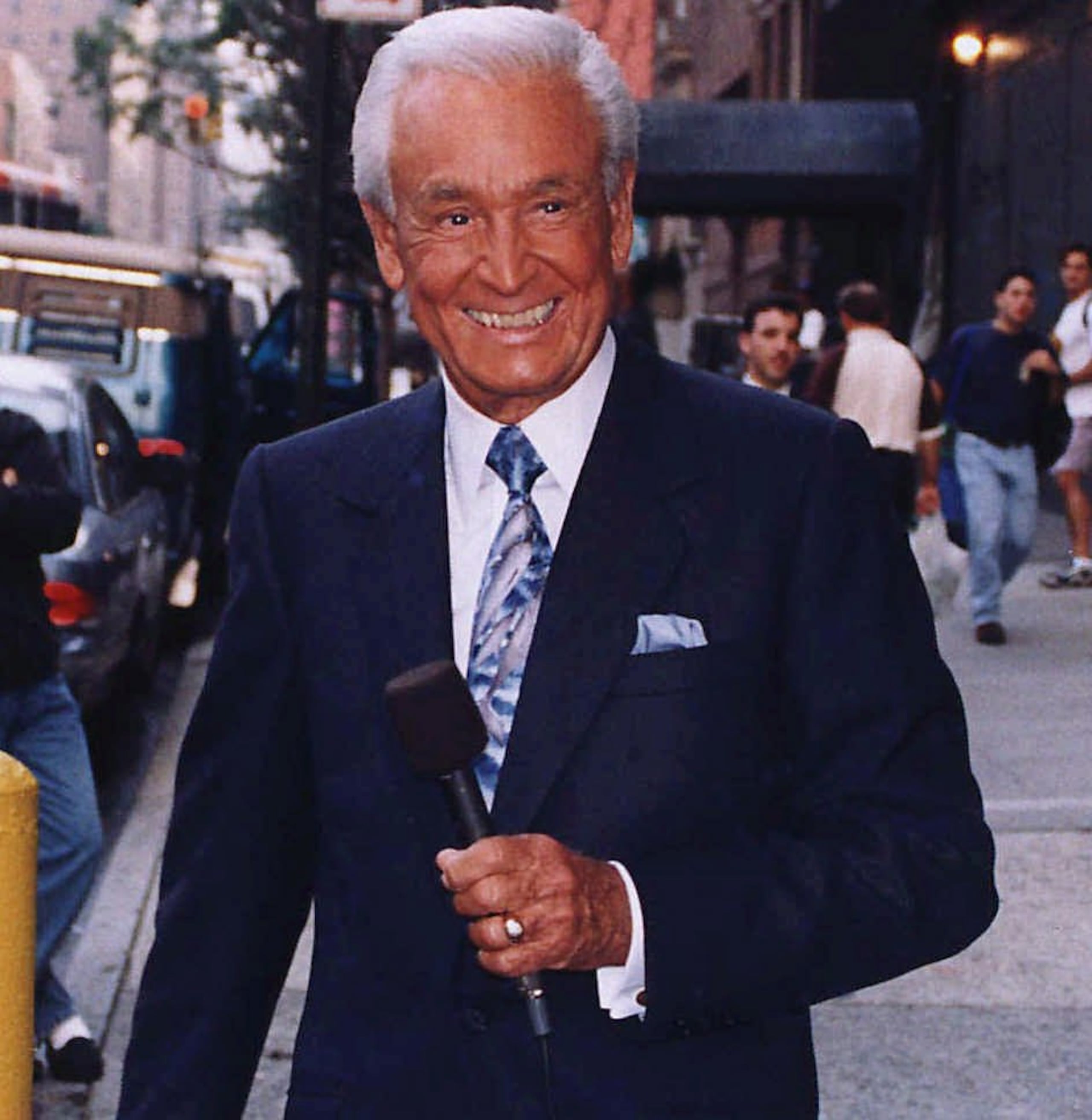 Bob Barker llegó a grabar más de 6,400 episodios de "The Price is Right", programa de juegos que presentó por más de 35 años.