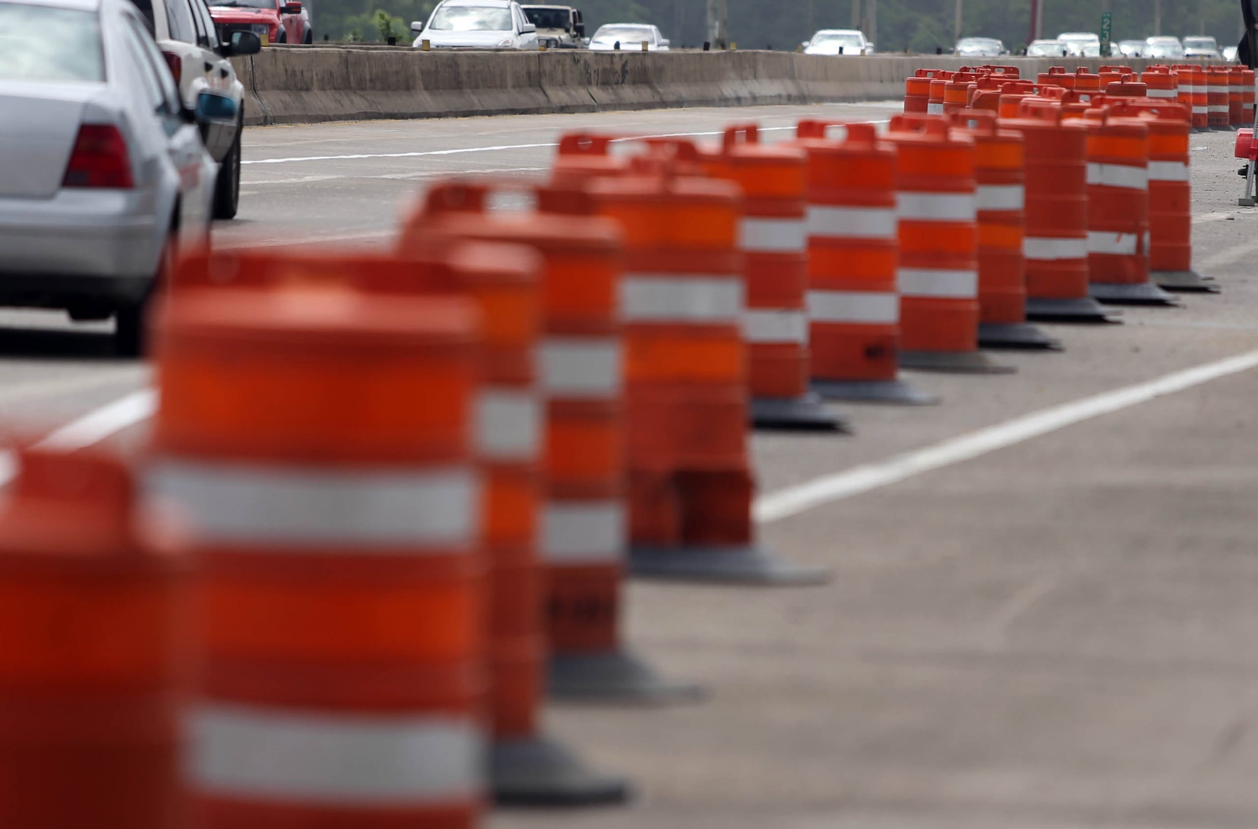 Se exhortó que los conductores busquen rutas alternas, según su conveniencia, para no atrasarse en sus viajes.