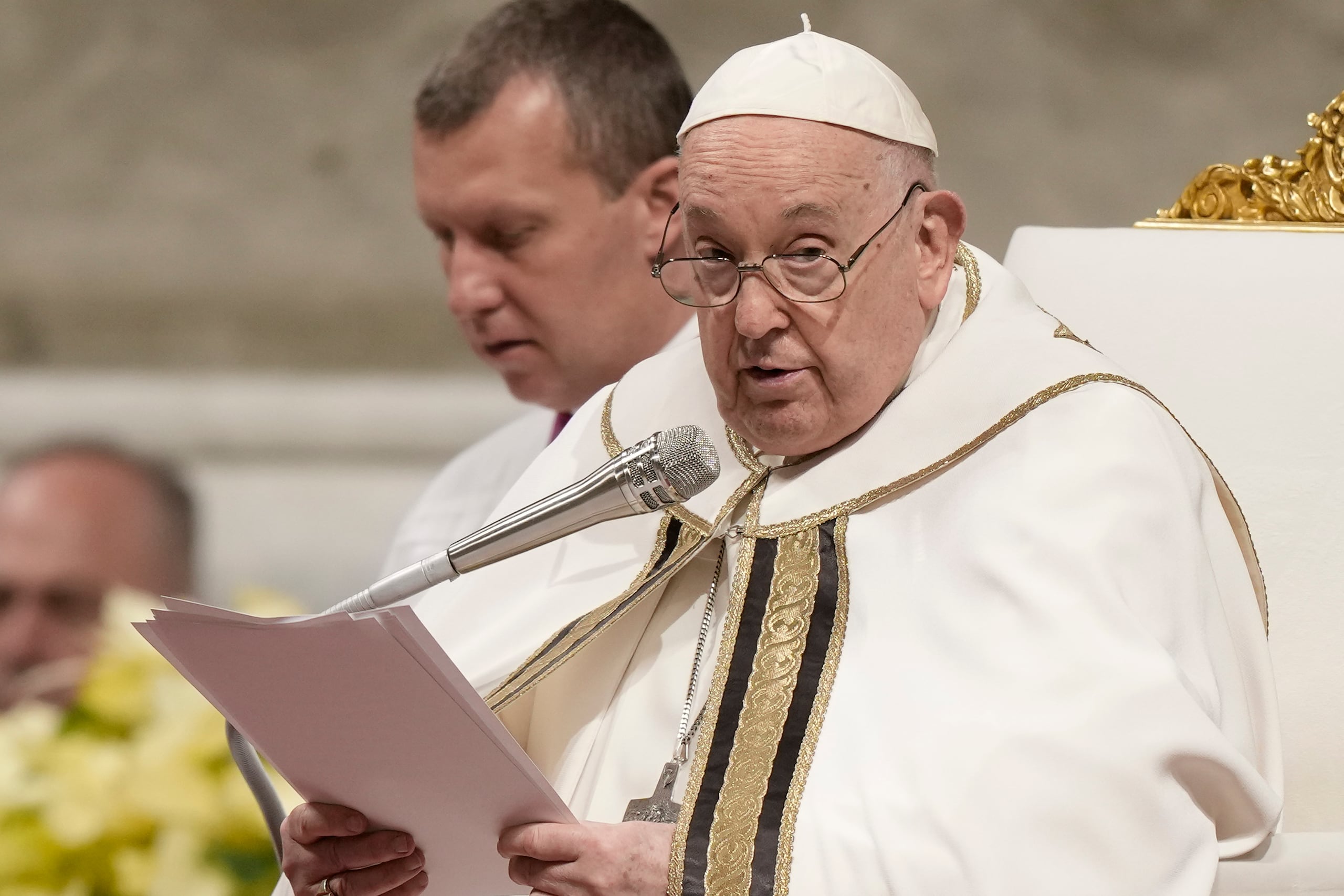 El pontífice estará presente durante la ceremonia litúrgica y después participará en la procesión penitencial hacia la Basílica de Santa Sabina.