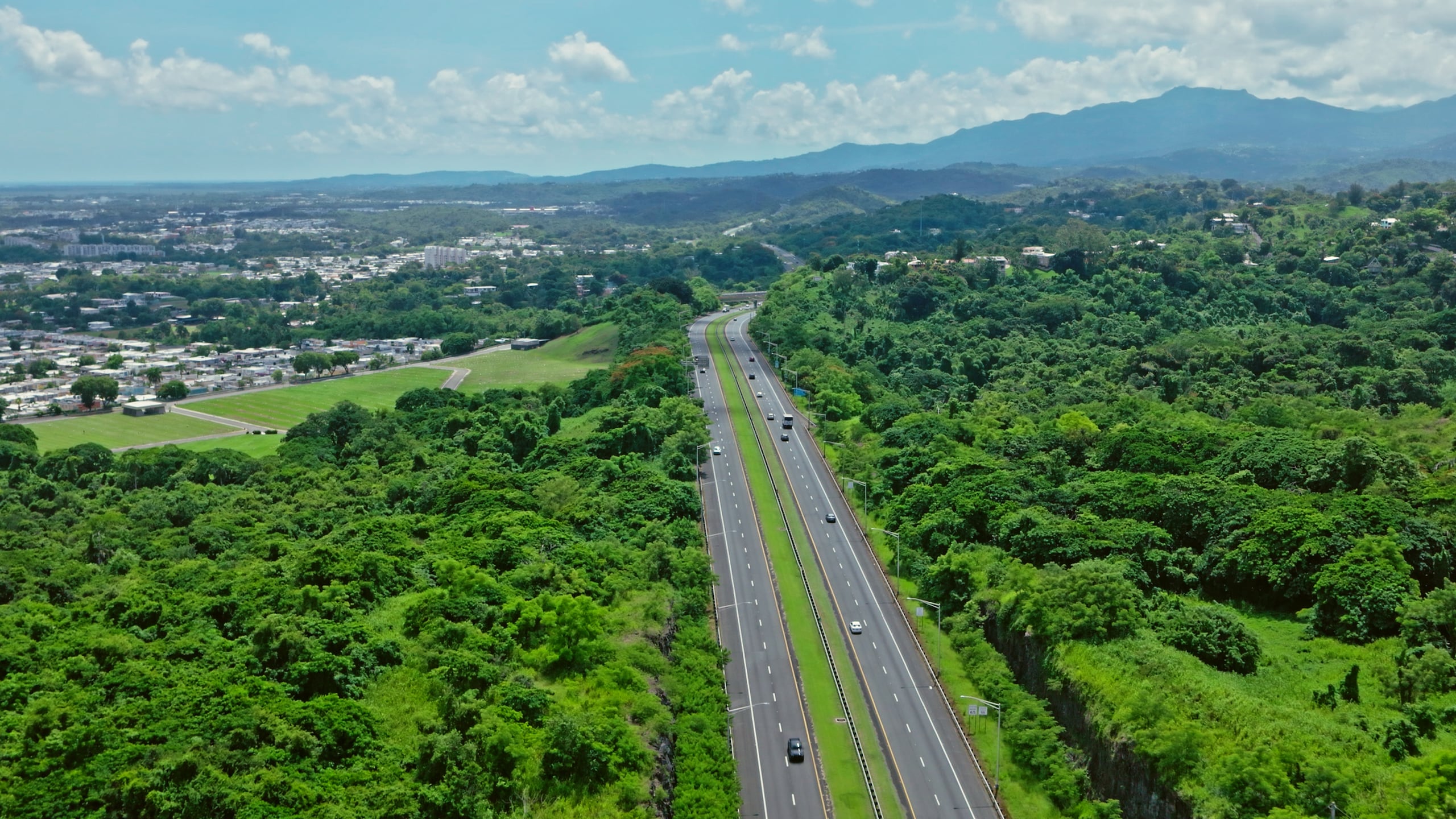 PR-66 Exprezo Roberto Sánchez Vilella