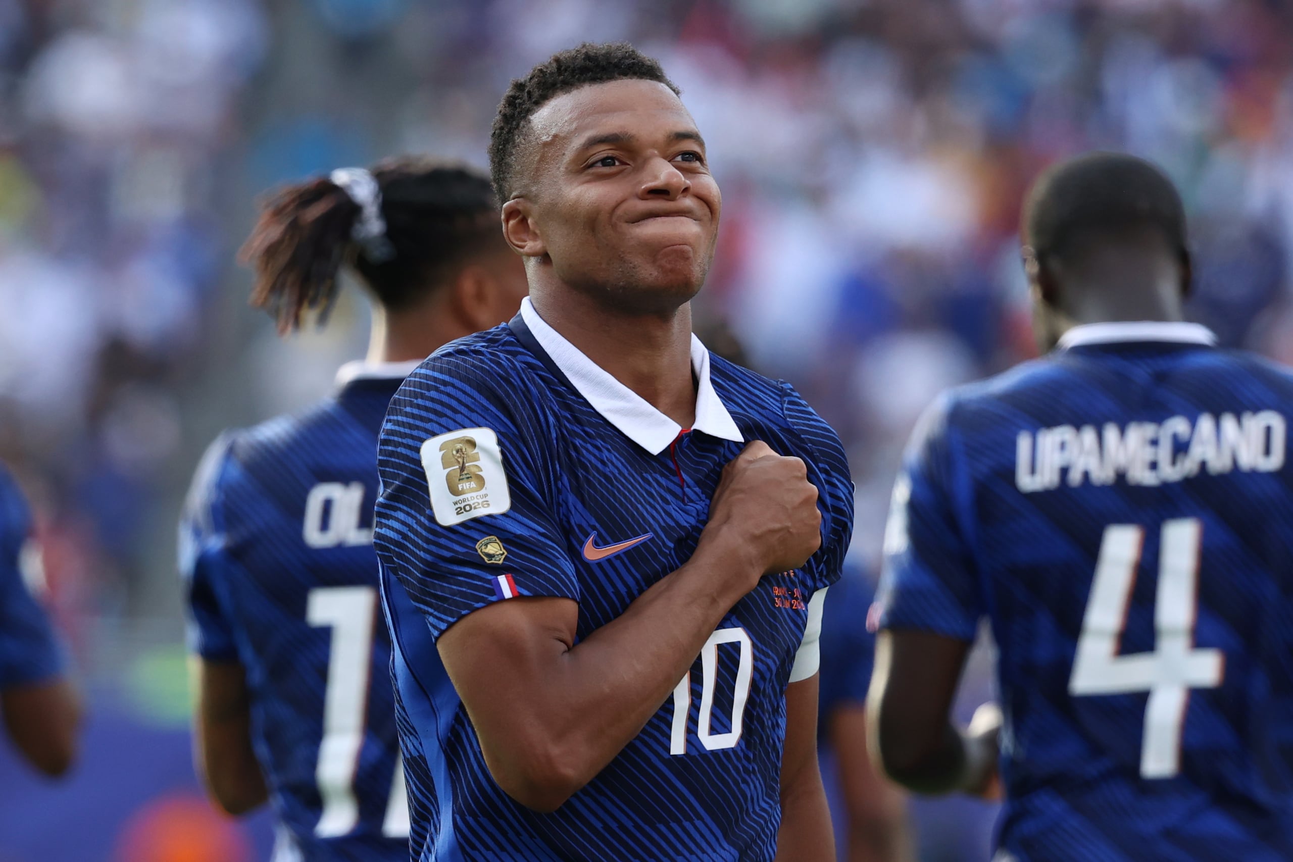 Kylian Mbappé celebra el tercer gol de Francia ante Suecia en el Mundial.