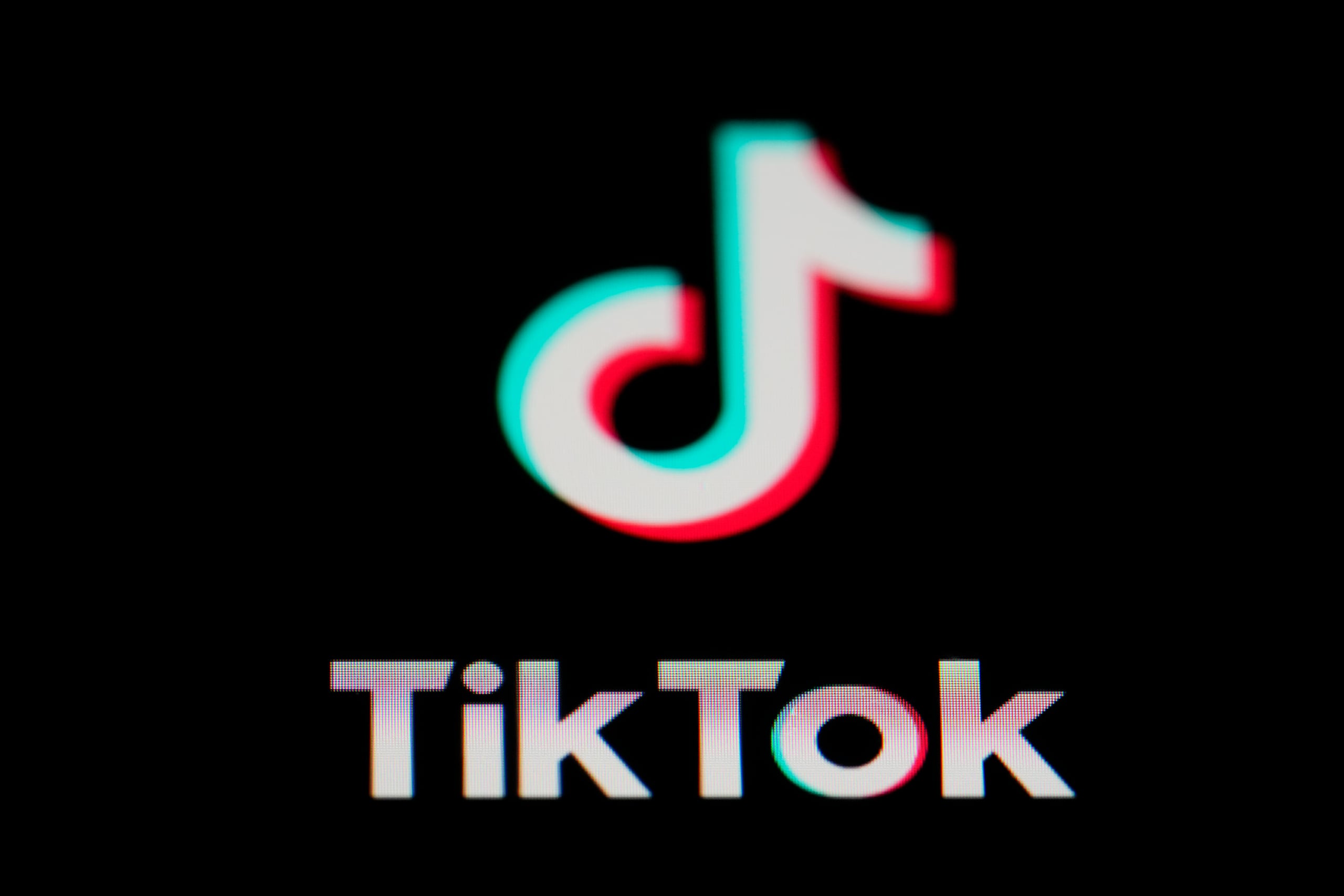 Estados Unidos ha afirmado que considera TikTok un riesgo para la seguridad nacional porque ByteDance podría ser coaccionada por las autoridades chinas para entregar datos de usuarios estadounidenses.