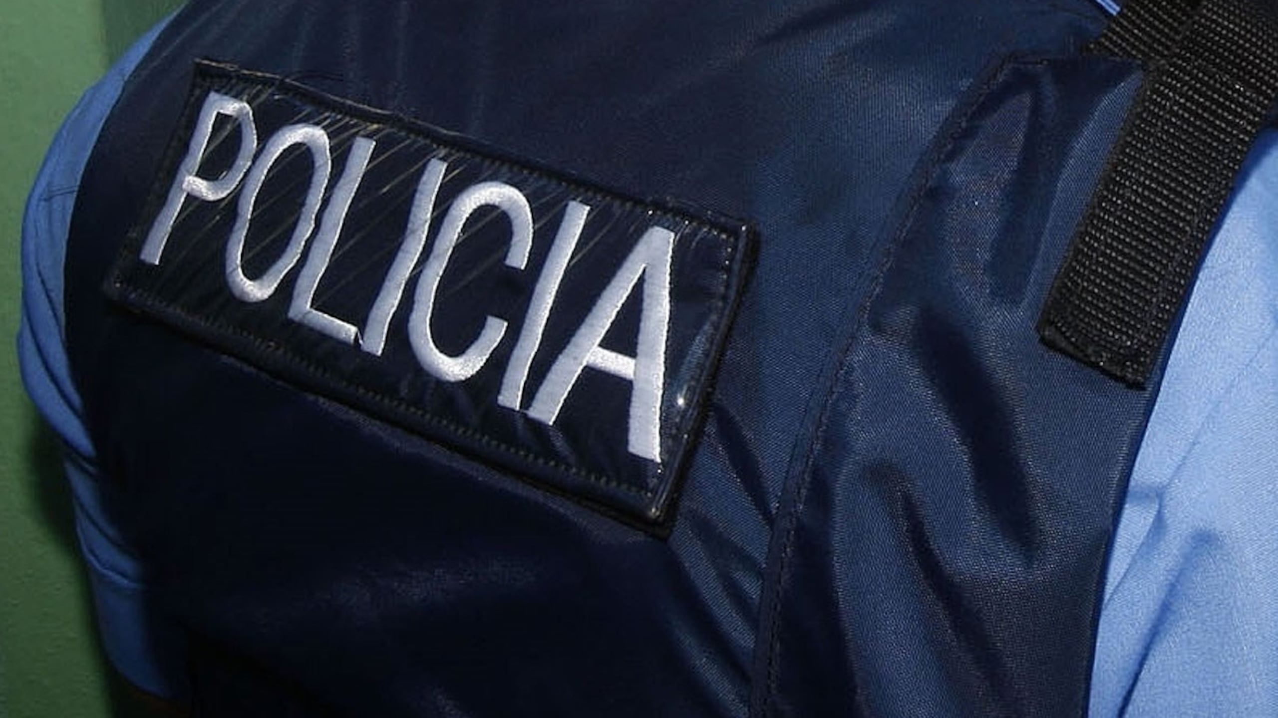 El caso se esclareció luego de que uno de los participantes les declaró a los investigadores que estuvo presente durante la planificación del asalto y en el robo domiciliario. (GFR Media)