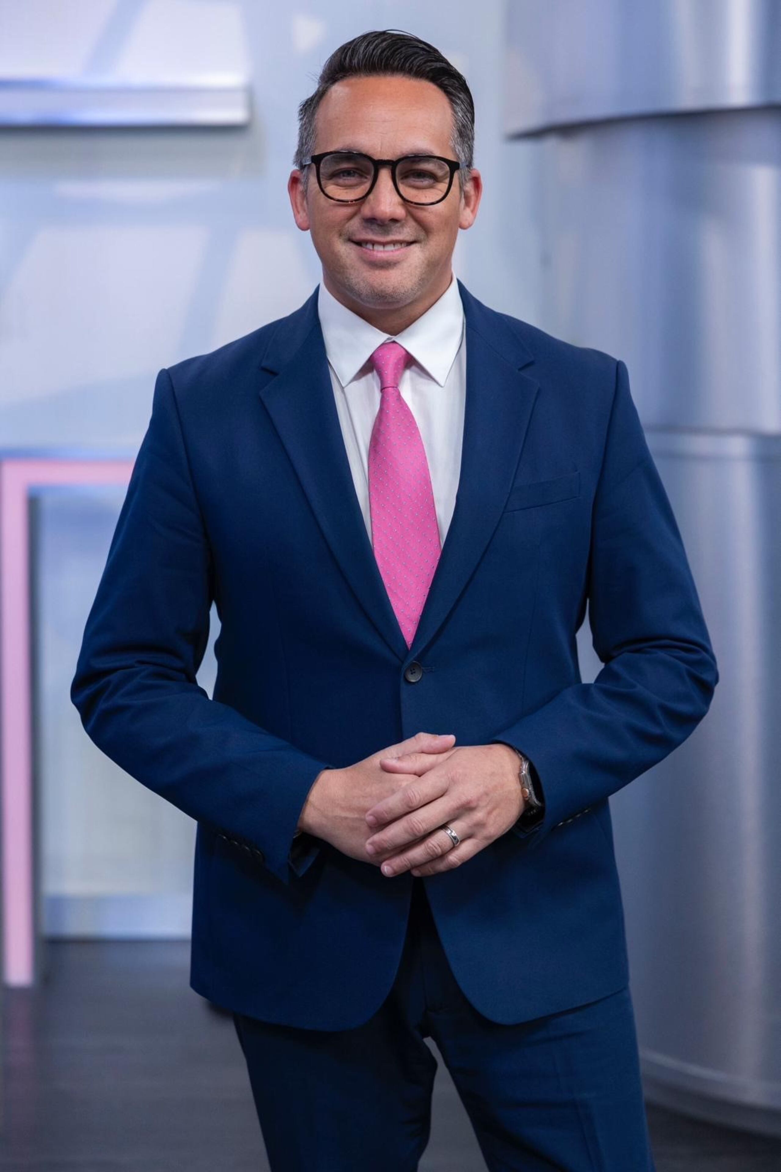 El comunicador cuenta con más de 11 años de experiencia en los medios de comunicación.