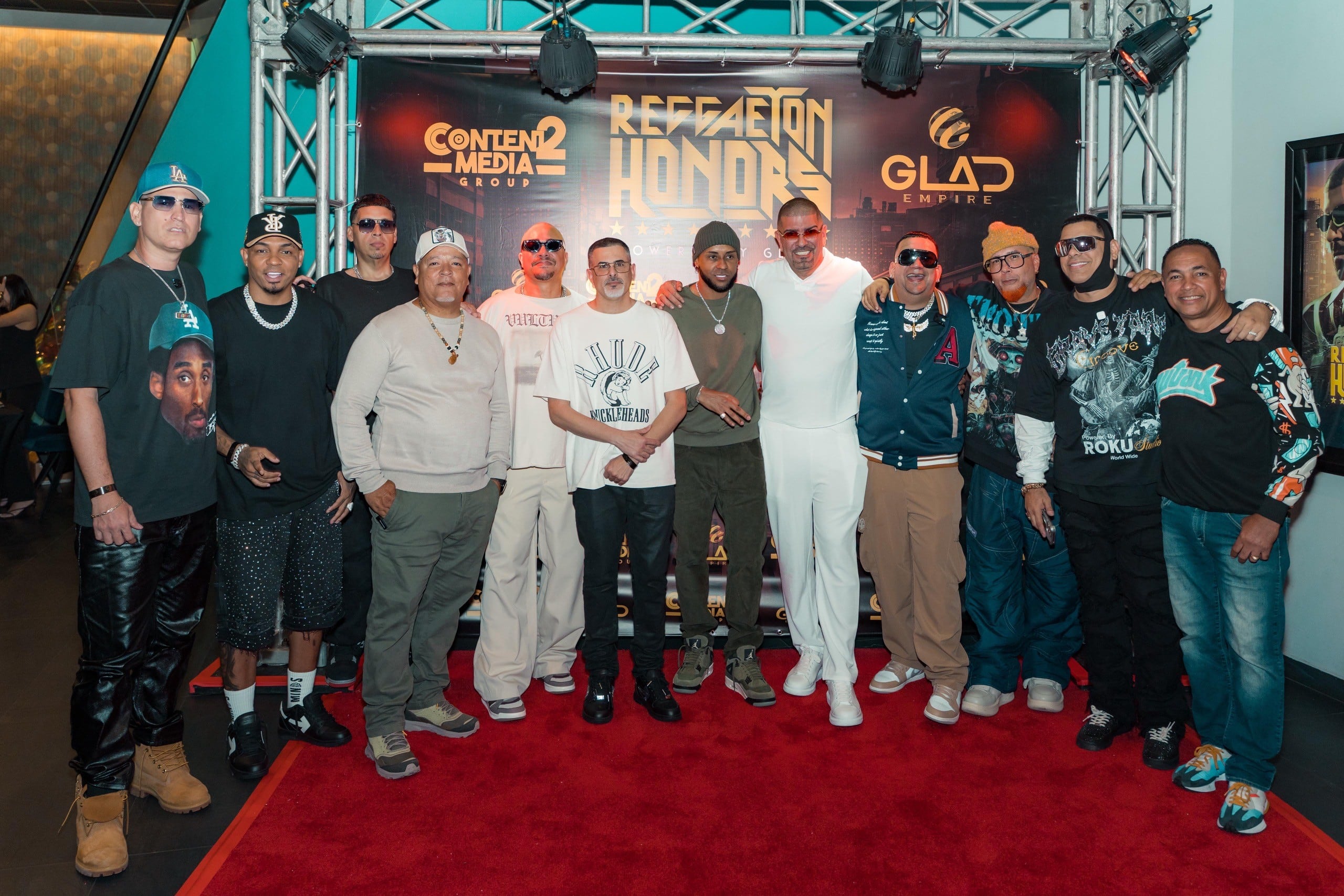 El primer episodio de “Reggaeton Honors” se presentó en un evento privado en Caribbean Cinemas del Distrito T-Mobile.