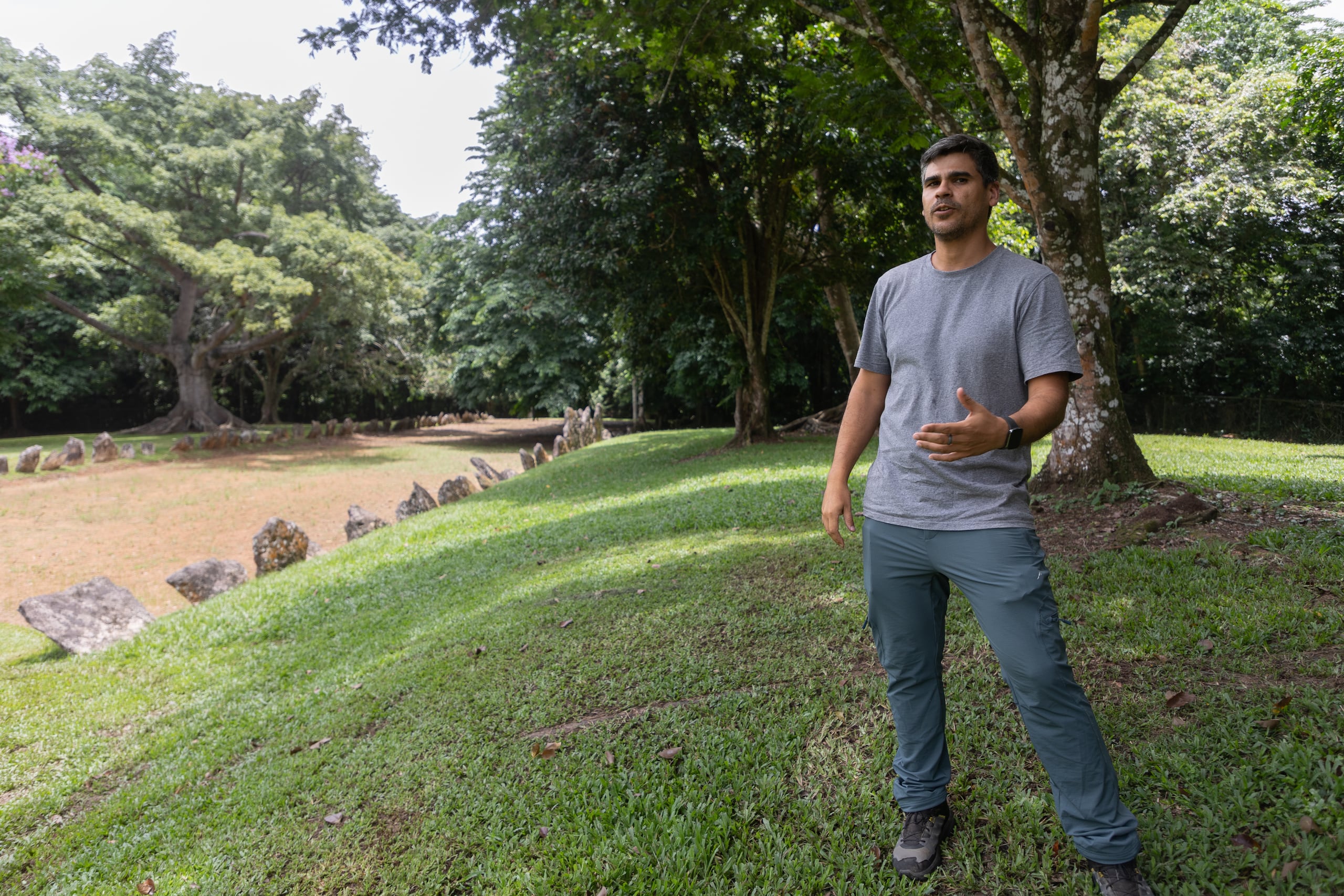 Carlos Santiago indicó que el análisis de los resultados podría determinar el impacto humano en la vegetación de Caguana.