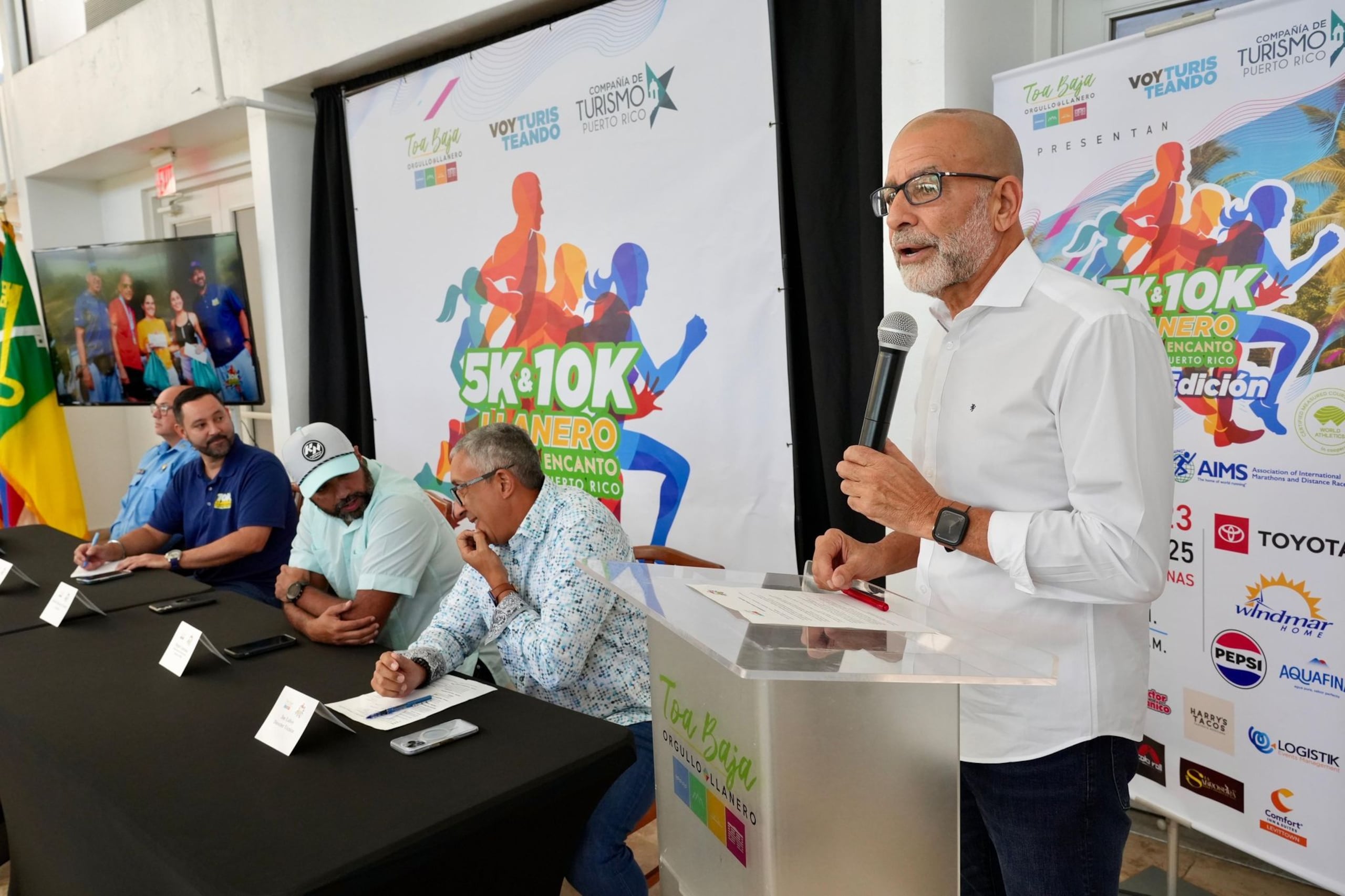 Betito Márquez García, alcalde de Toa Baja, ofrece detalles del evento del domingo.