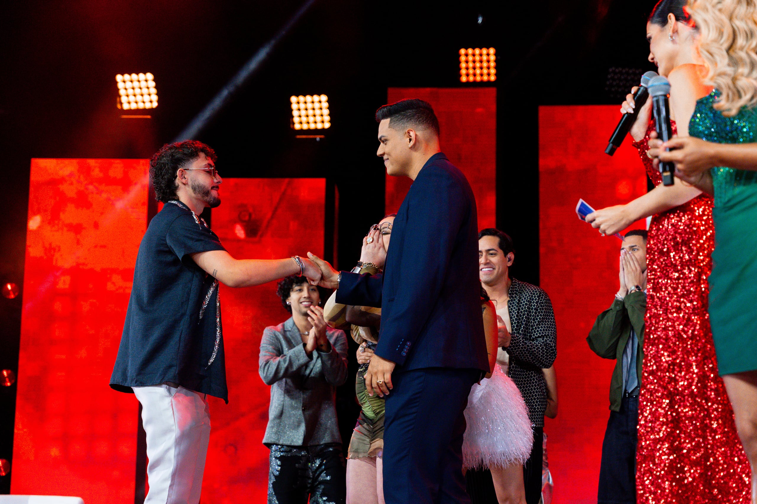 Gustavo y Emmanuel esperan por el apoyo del público para permanecer en la competencia musical.