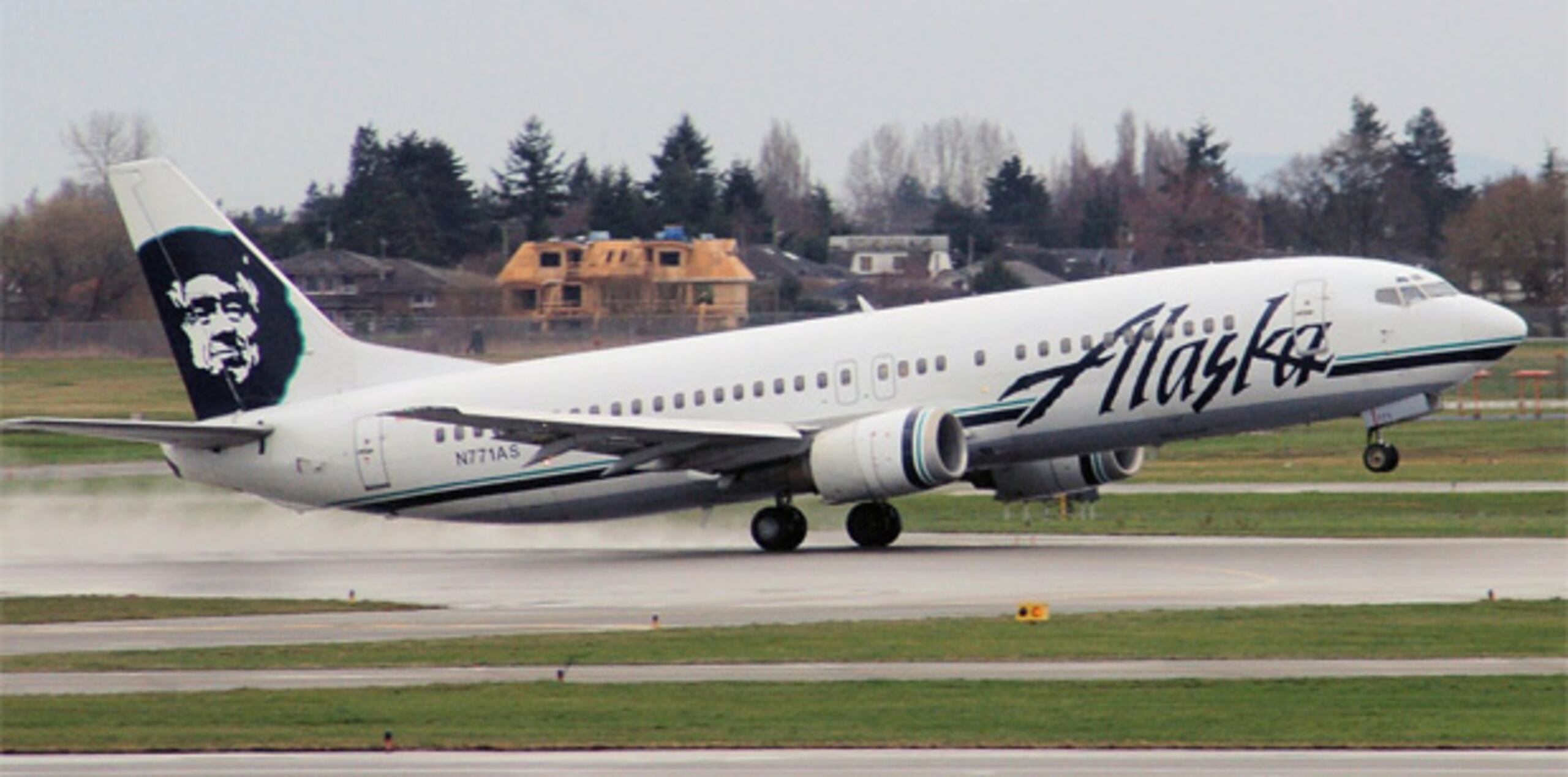 Alaska Airlines dijo que aún está investigando el incidente.