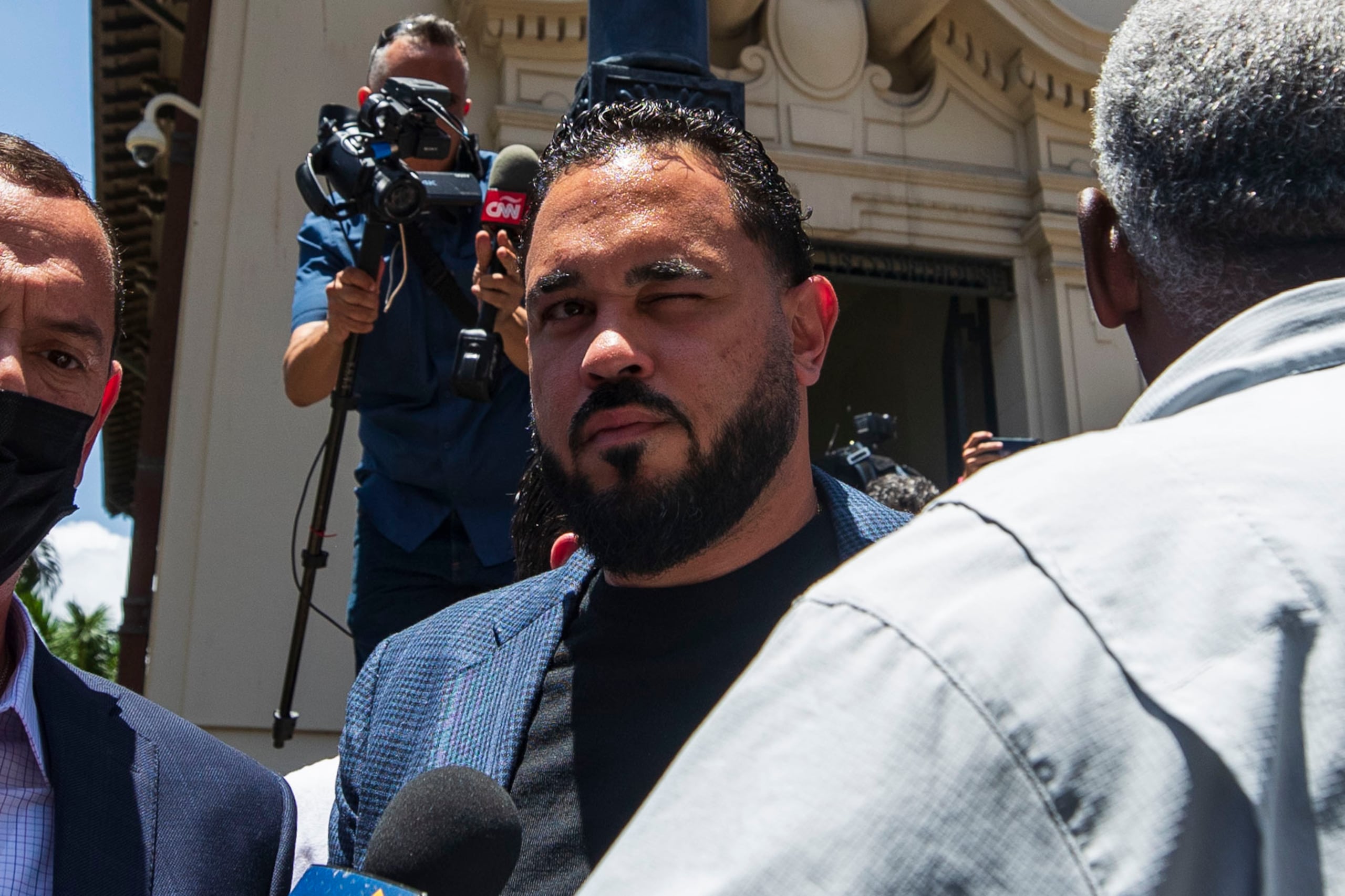 Raphy Pina se defiende ante señálamientos en el caso del "Cangri" contra su exesposa y excuñada, Mireddys y Ayeicha González.