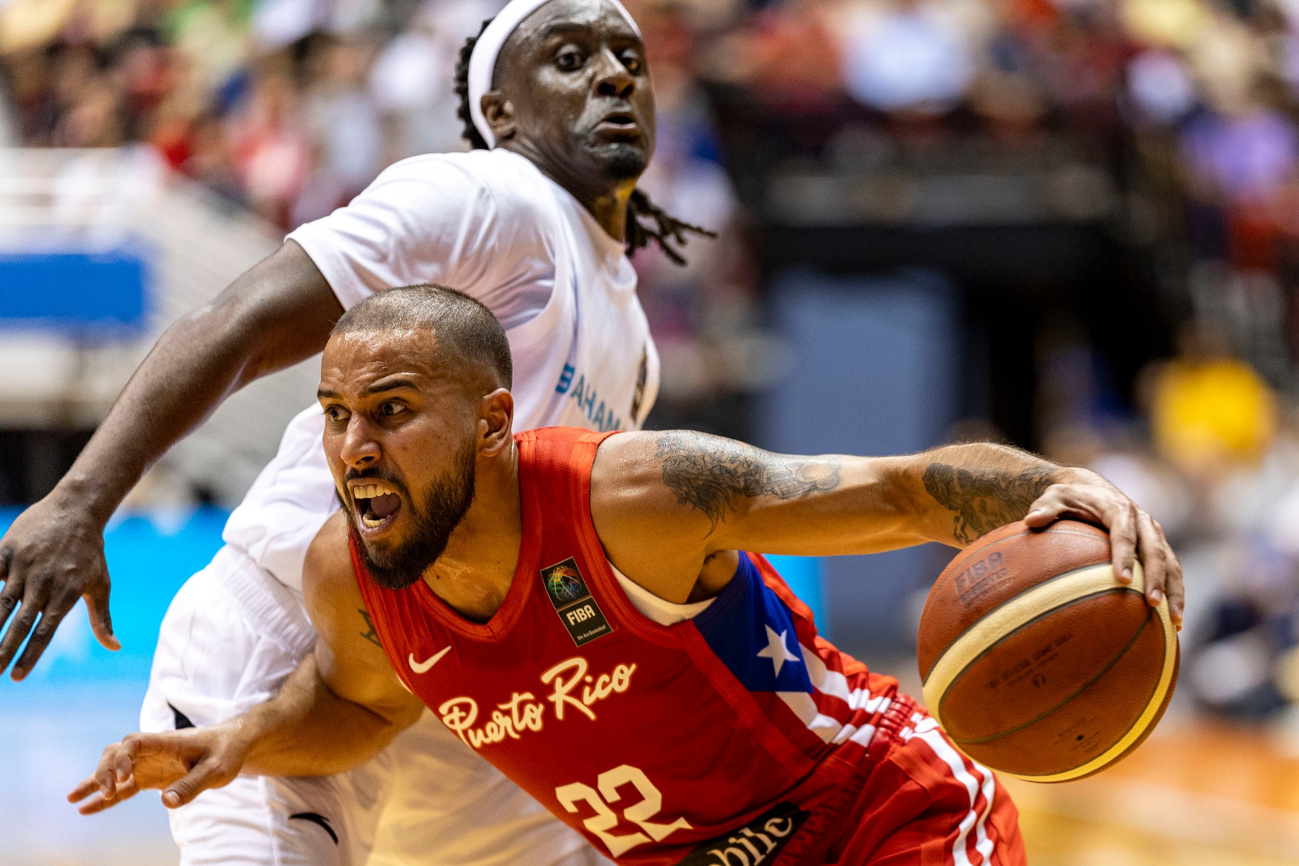 Tjader Fernández fue el mejor por Puerto Rico en la derrota frente a Bahama en el Coliseo Roberto Clemente.