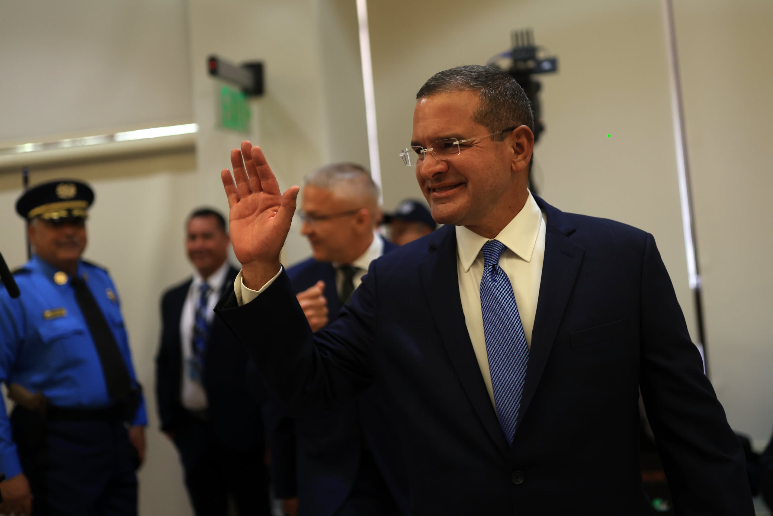 El gobernador Pedro Pierluisi defendió las peleas de gallos como algo que "es parte de nuestras tradiciones culturales y deportivas.
Foto por: Xavier Araújo | GFR Media
xavier.araujo@gfrmedia.com
Xavier Araujo
