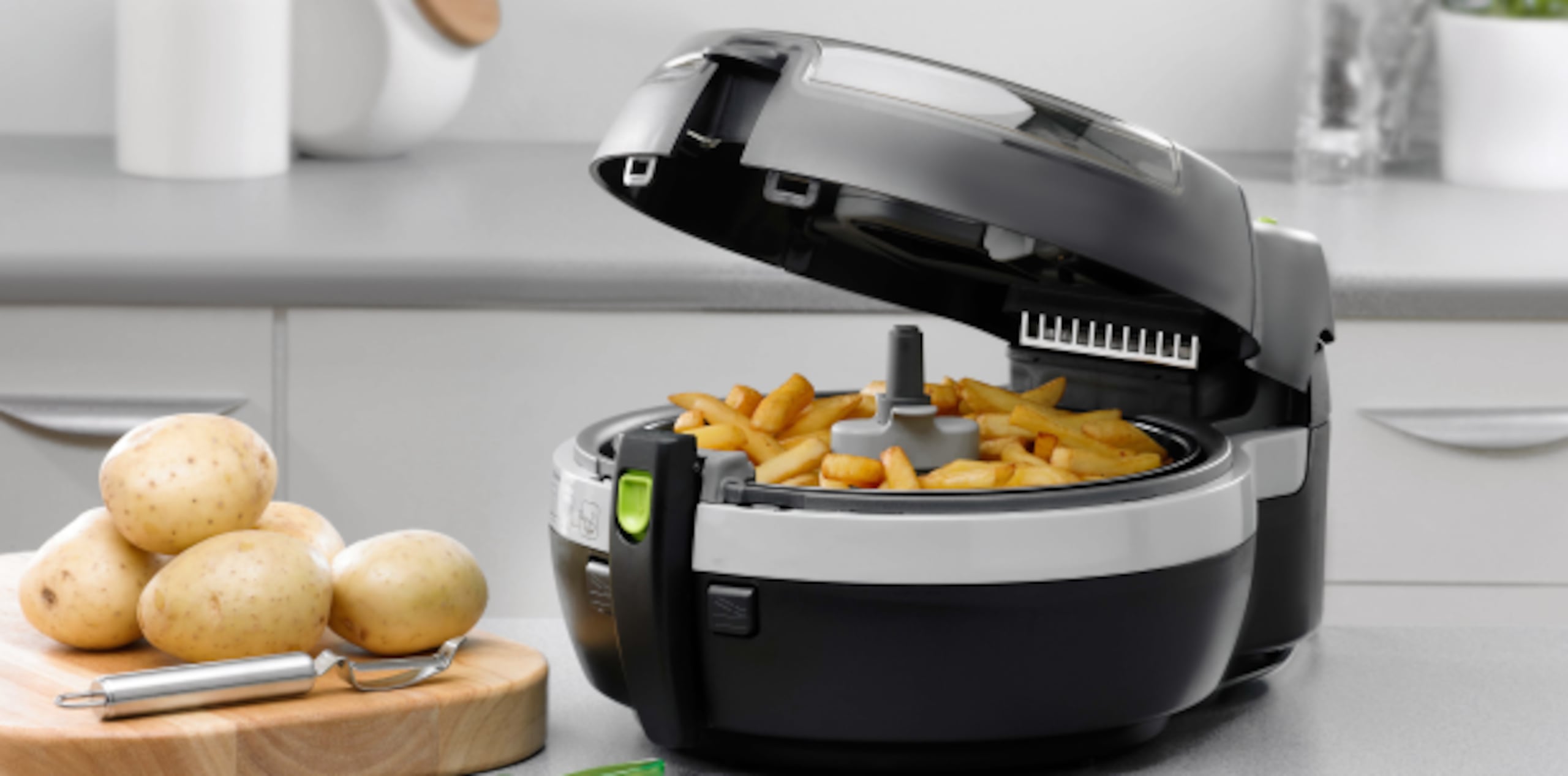 En los “air fryer” la comida se cocina gracias a aire caliente que circula alrededor de ella impulsada por abanicos de gran velocidad. (Shutterstock)