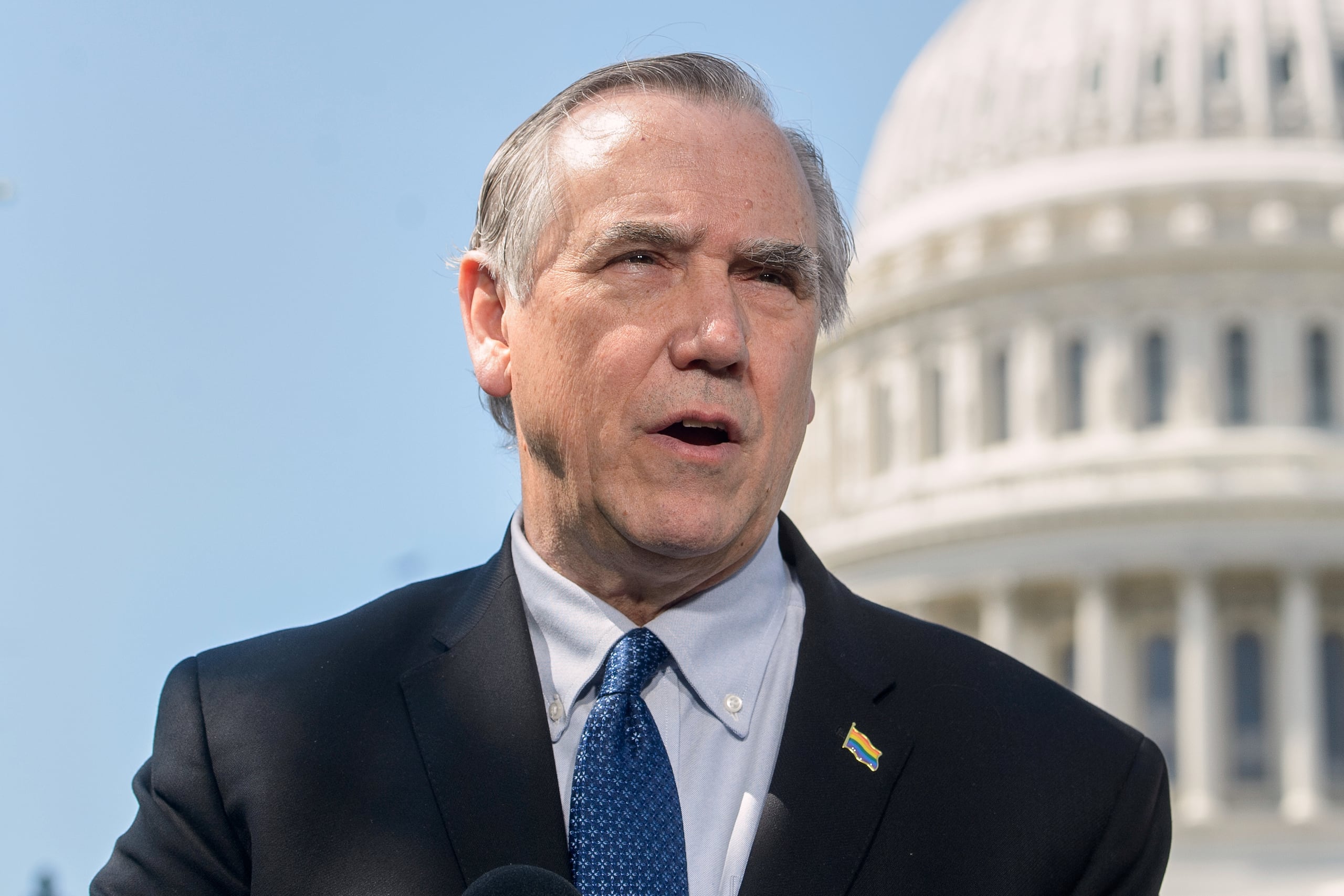 El senador Jeff Merkley.