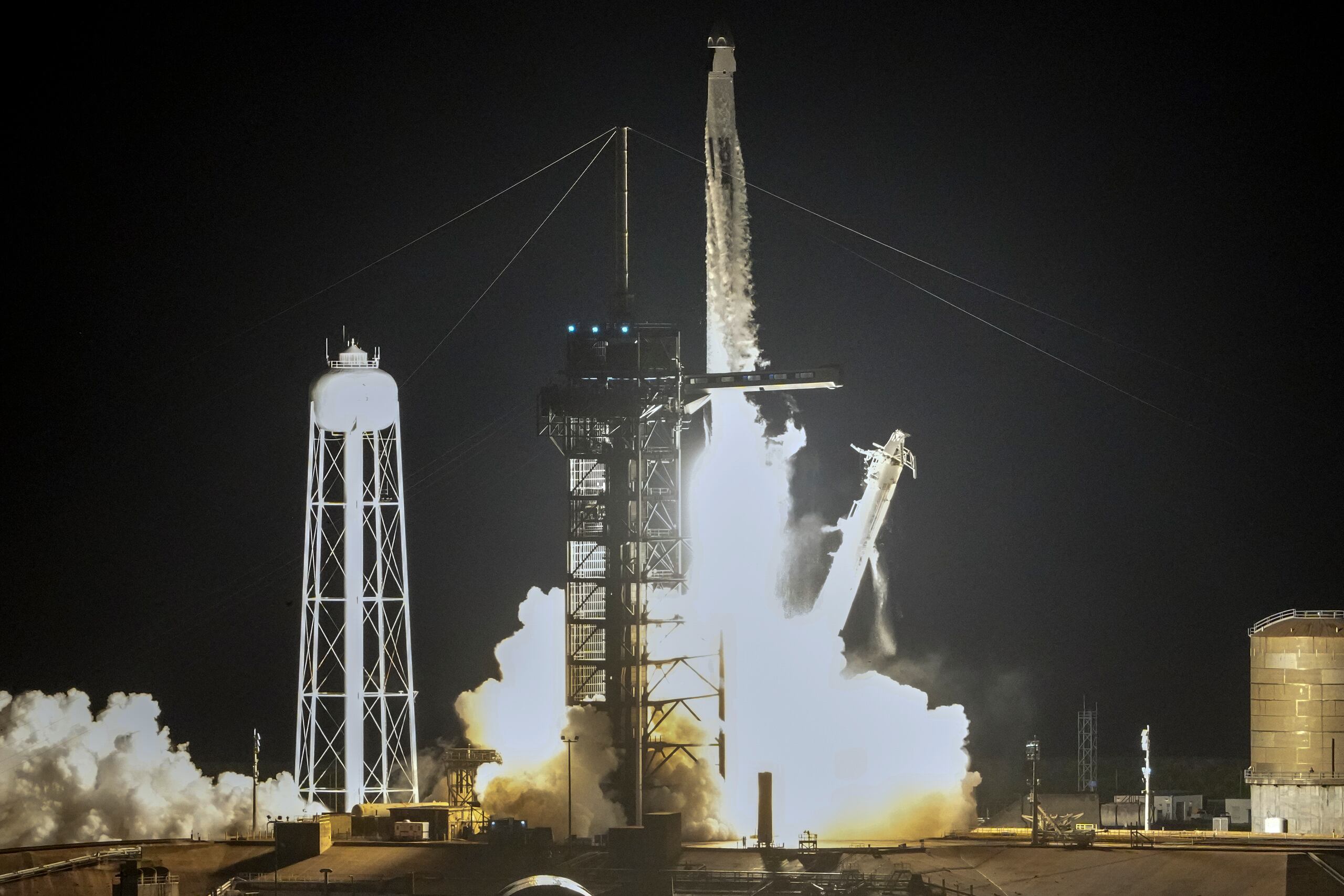 El Falcon 9 estaría despegando desde Cabo Cañaveral en el estado de Florida a las 6:56 p.m.