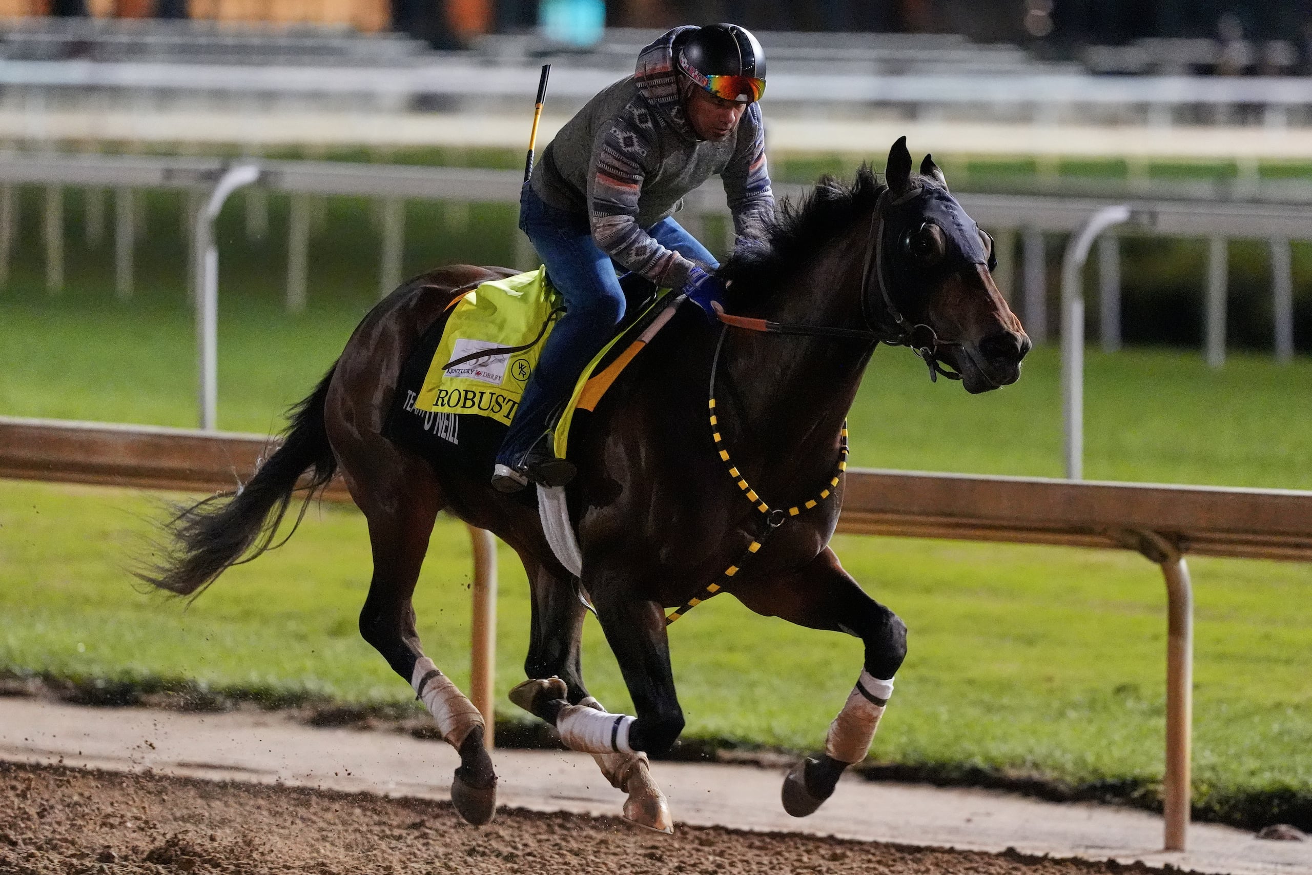 Robusta aparece aquí en una práctica durante la semana en Churchill Downs.
