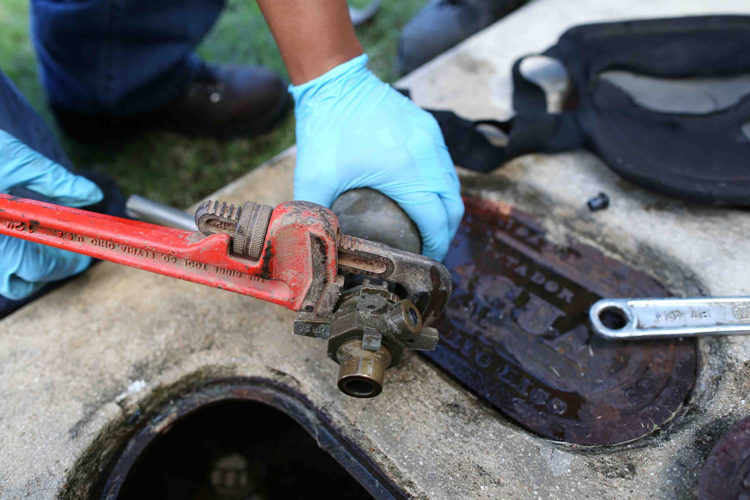 Al hombre se le acusó de romper un contador de agua para que no se registrara el consumo. (GFR Media)