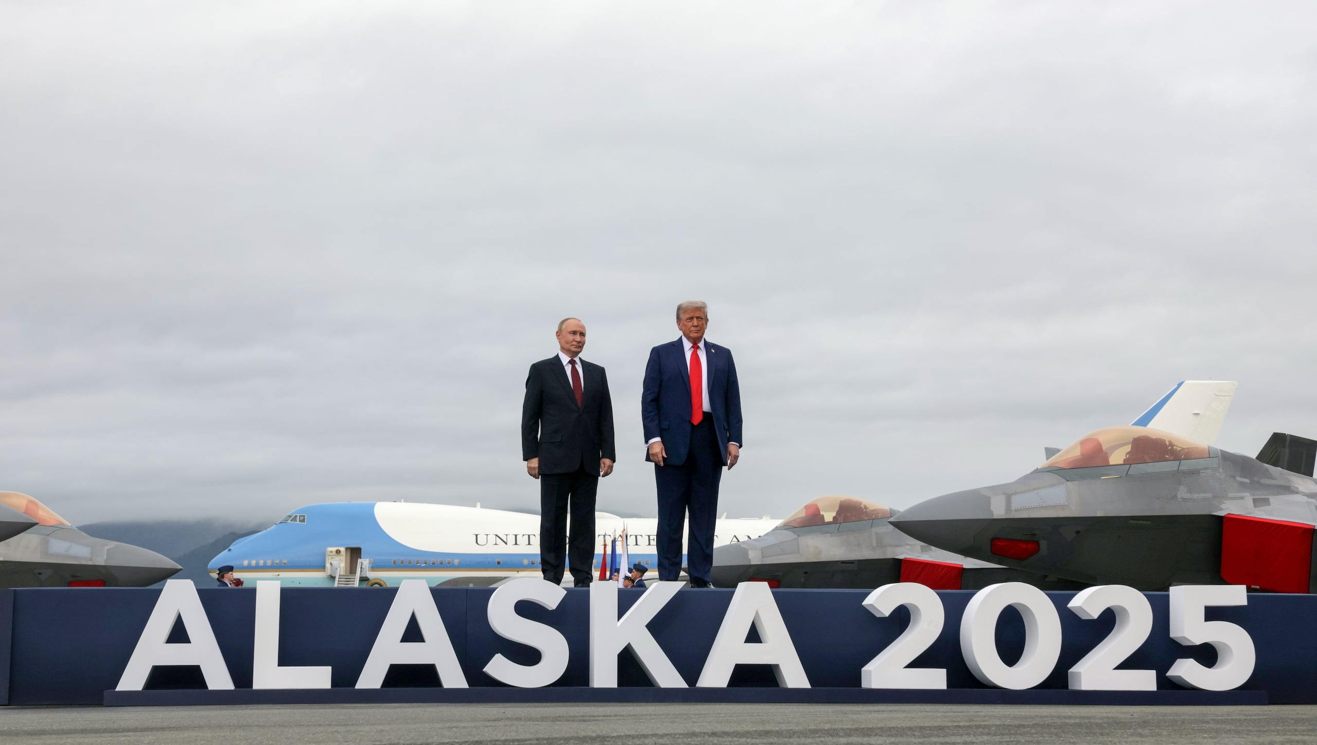 El presidente ruso se mostró abierto a una resolución del conflicto en Ucrania, pero solo si se tiene en cuenta "nuestra preocupación legítima y restablecer el equilibrio de seguridad en Europa".