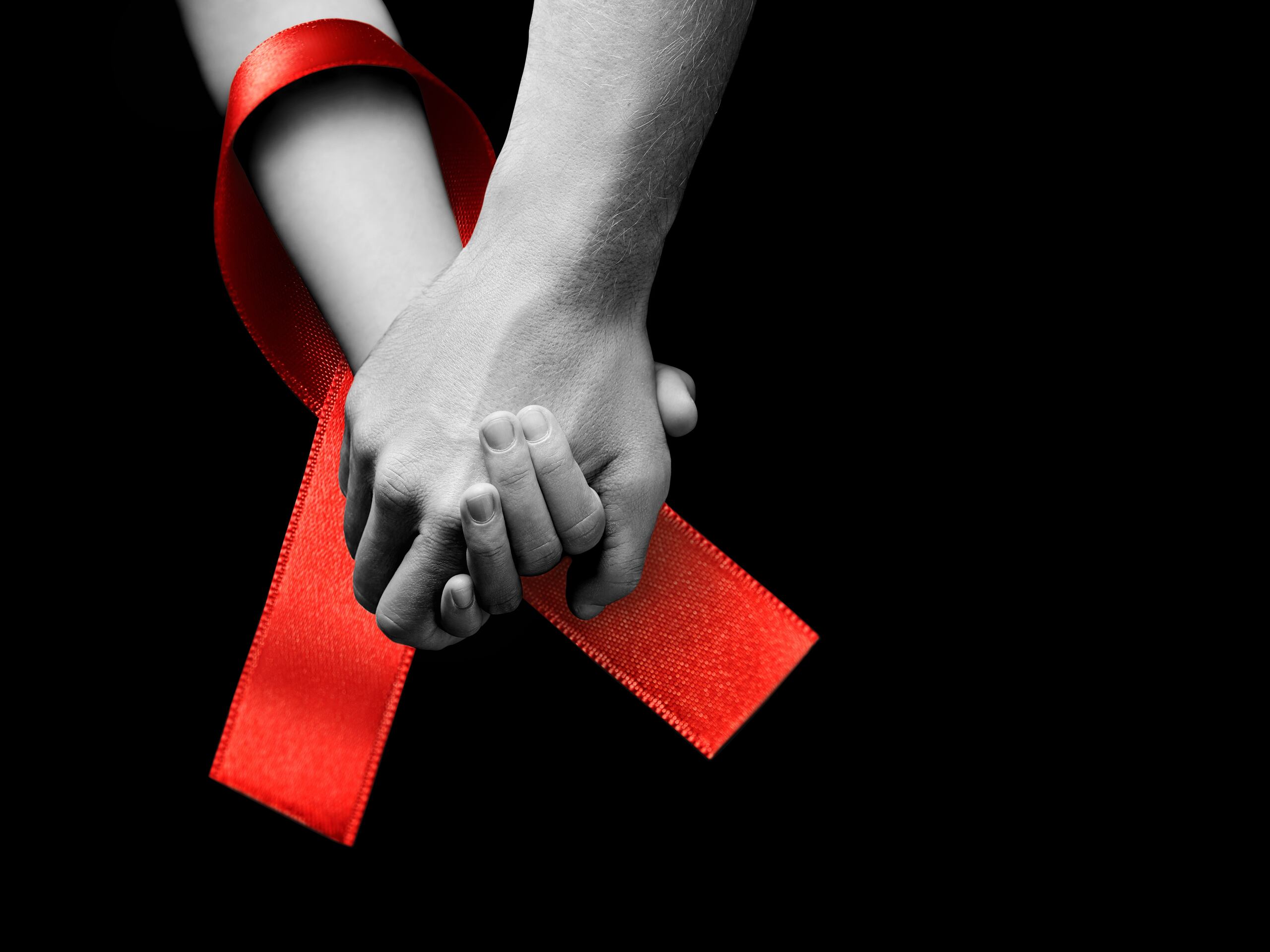 En el marco de la celebración del Día Mundial del Sida, es importante conocer nuestro diagnóstico de VIH a tiempo y, si la prueba sale negativa, unirse a programas de prevención para evitar una infección por VIH.