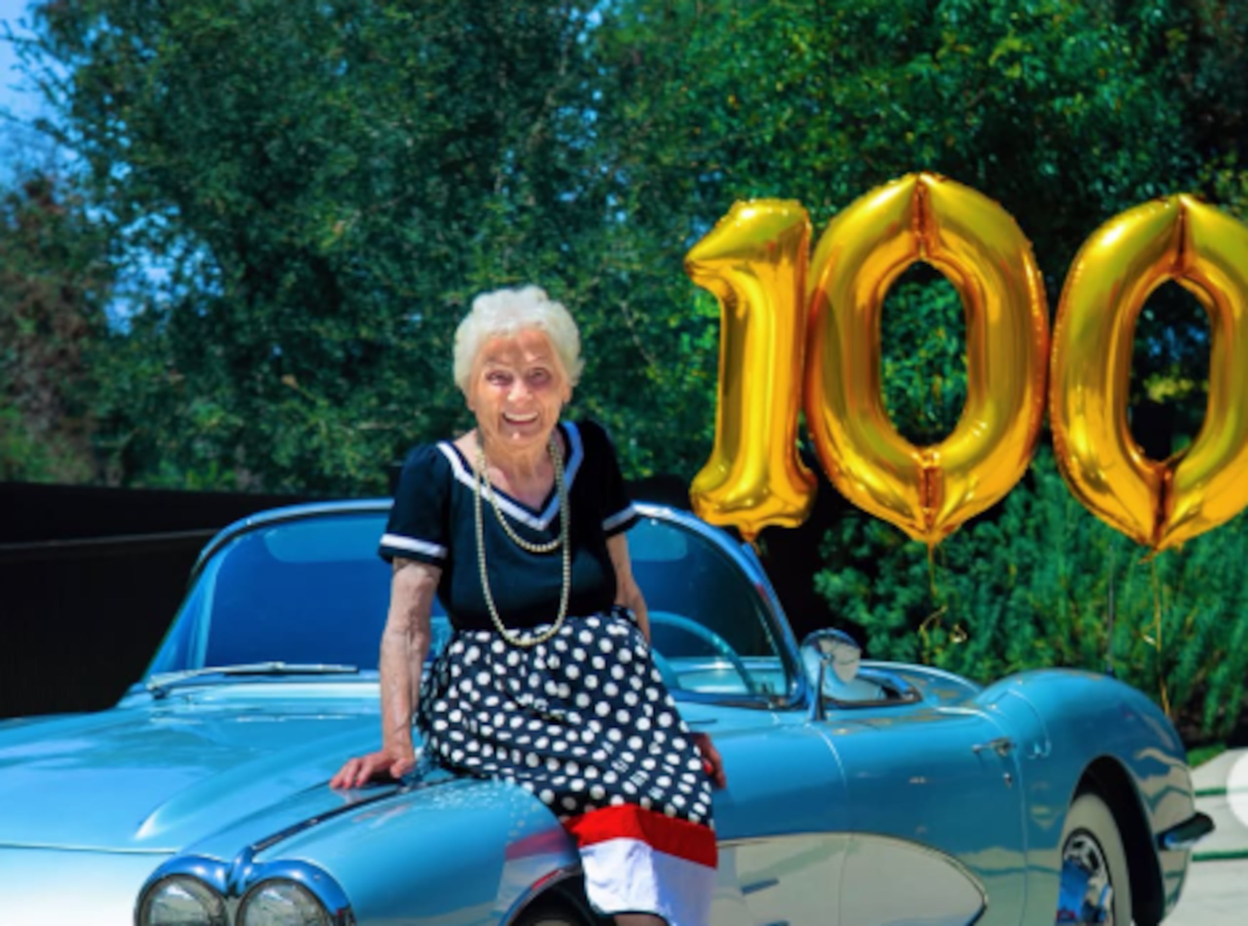 Pauline Kana, la sensación de las redes sociales conocida como “Gangster Granny”, celebró su cumpleaños número 100 el pasado fin de semana.