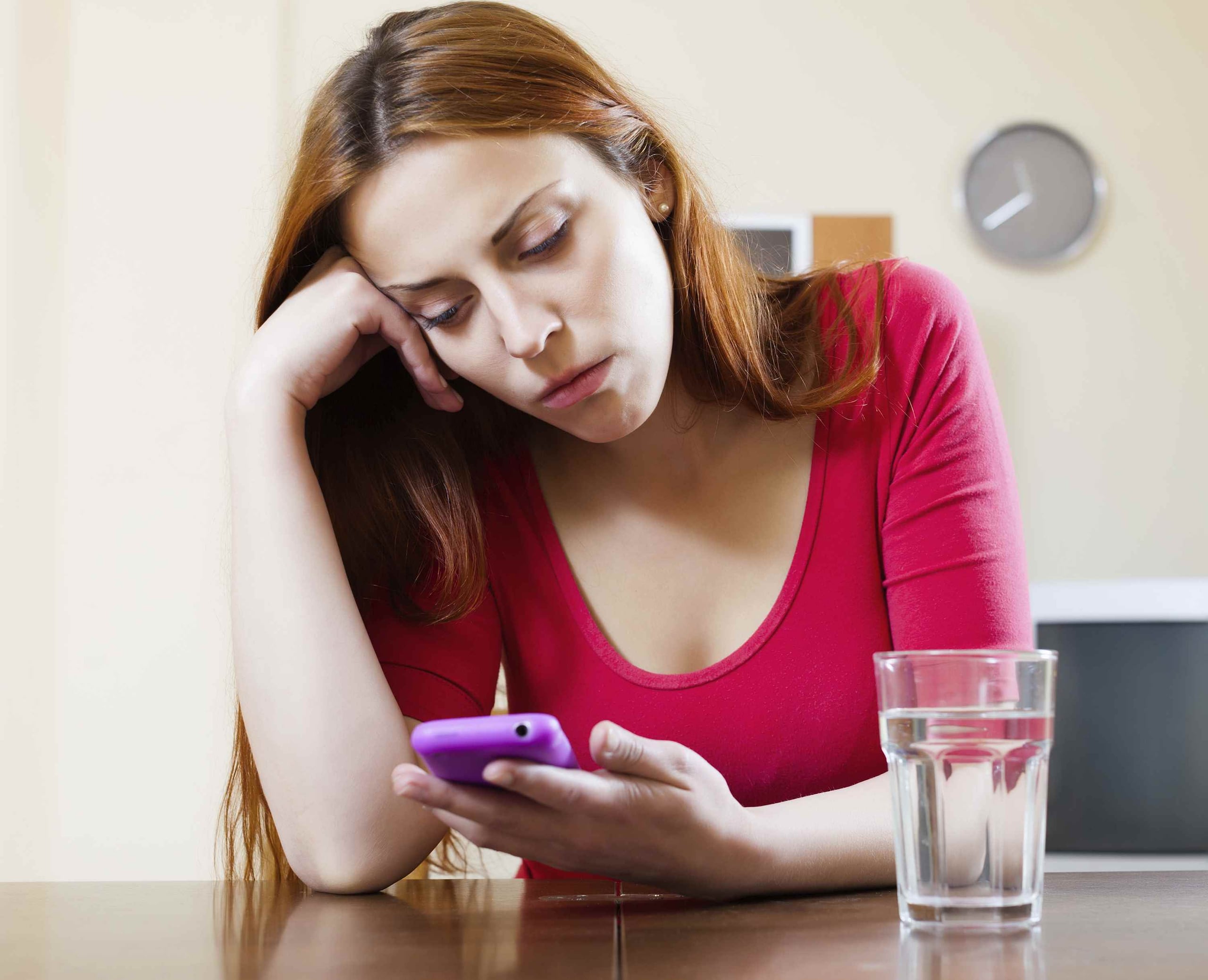 La experta aconseja que "si alguien ha sufrido varias experiencias de ghosting, examine sus elecciones de pareja", ya que considera que "hay que respetarse a uno mismo y no caer una y otra vez en el mismo patrón". (Thinkstock)