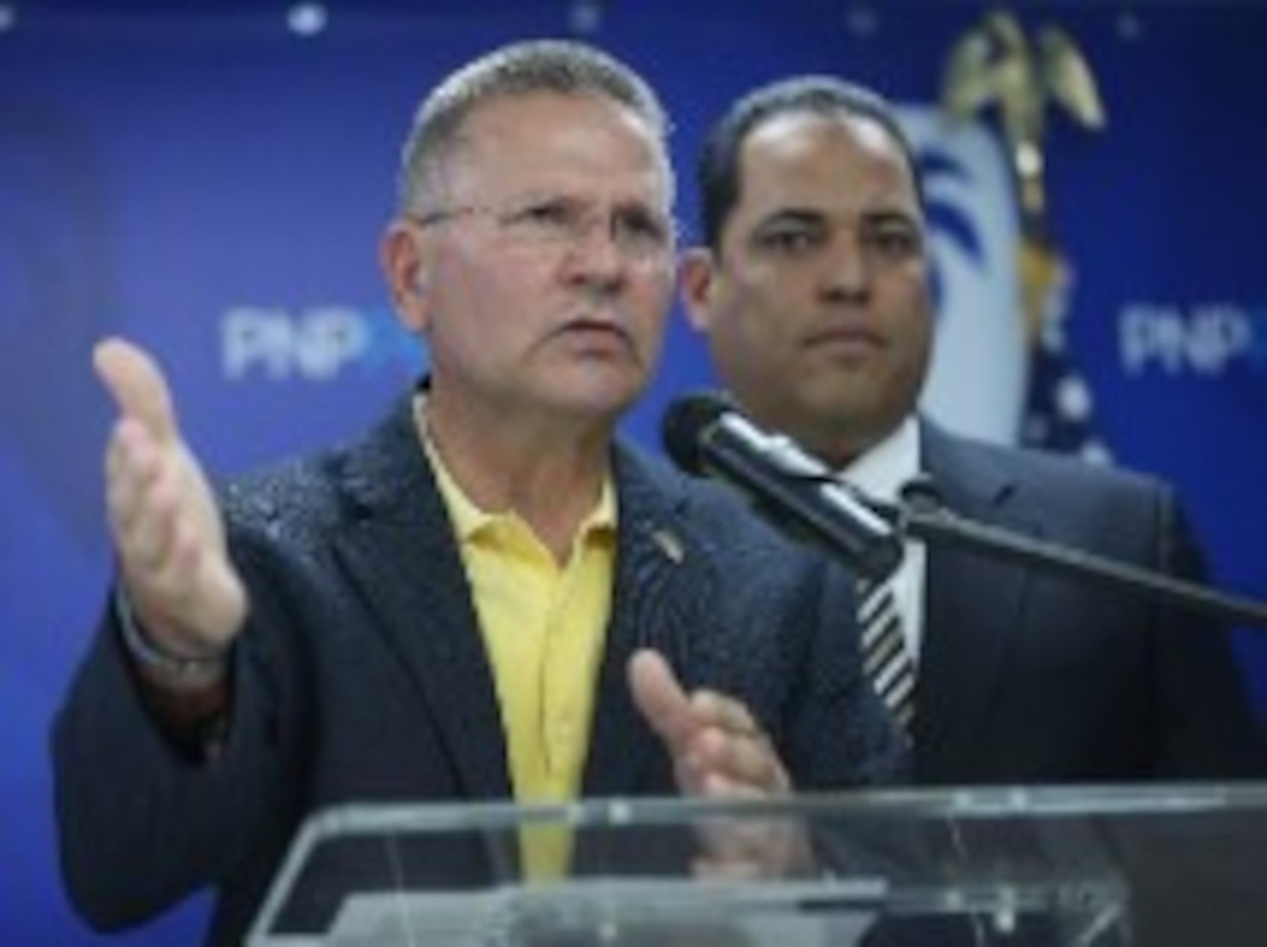 José Aponte criticó la más reciente contratación hecha por la Administración de Asuntos Federales (PRFAA), que llegó a un acuerdo de $10,000 mensuales con la empresa del ex congresista republicano Toby Roth. (Archivo)