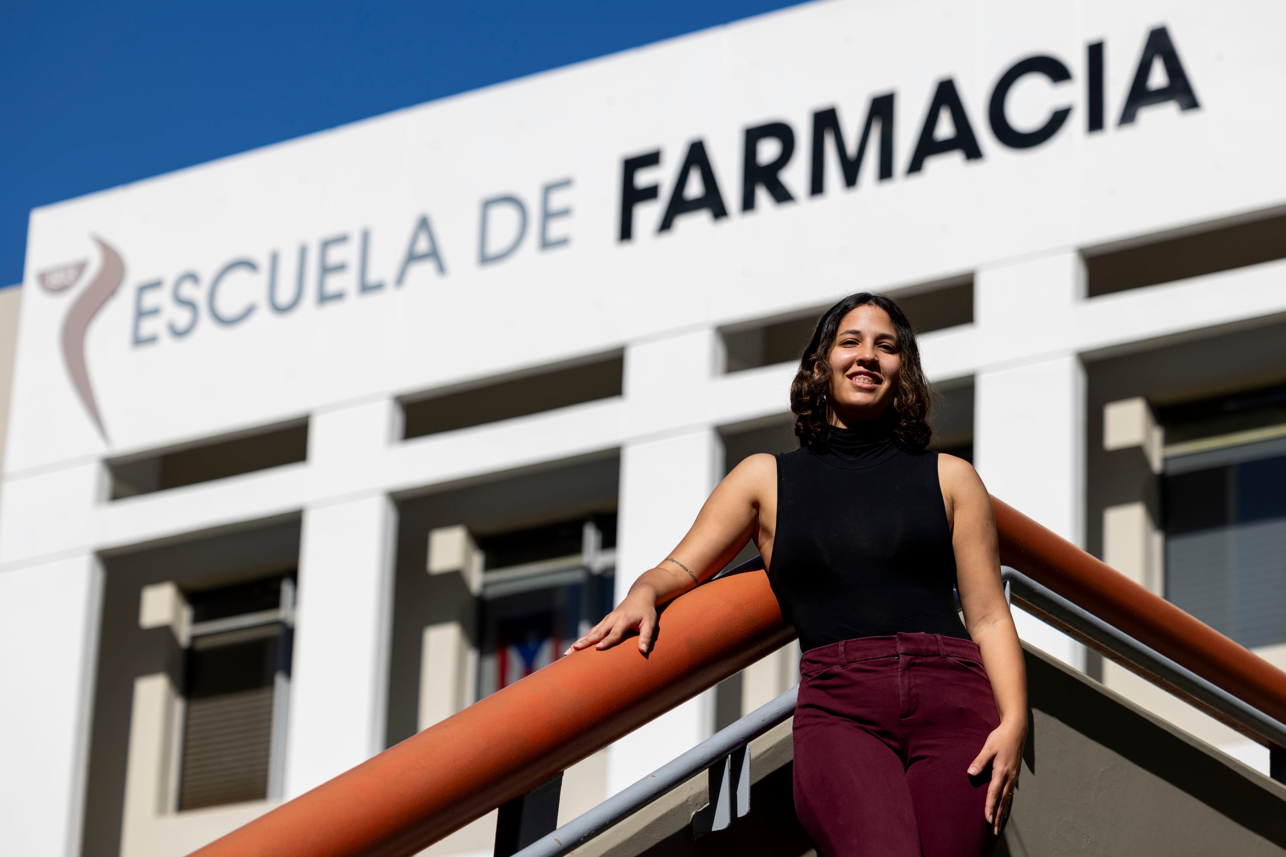 Gilmary Betancourt, egresada de la Escuela de Farmacia del Recinto de Ciencias Médicas.