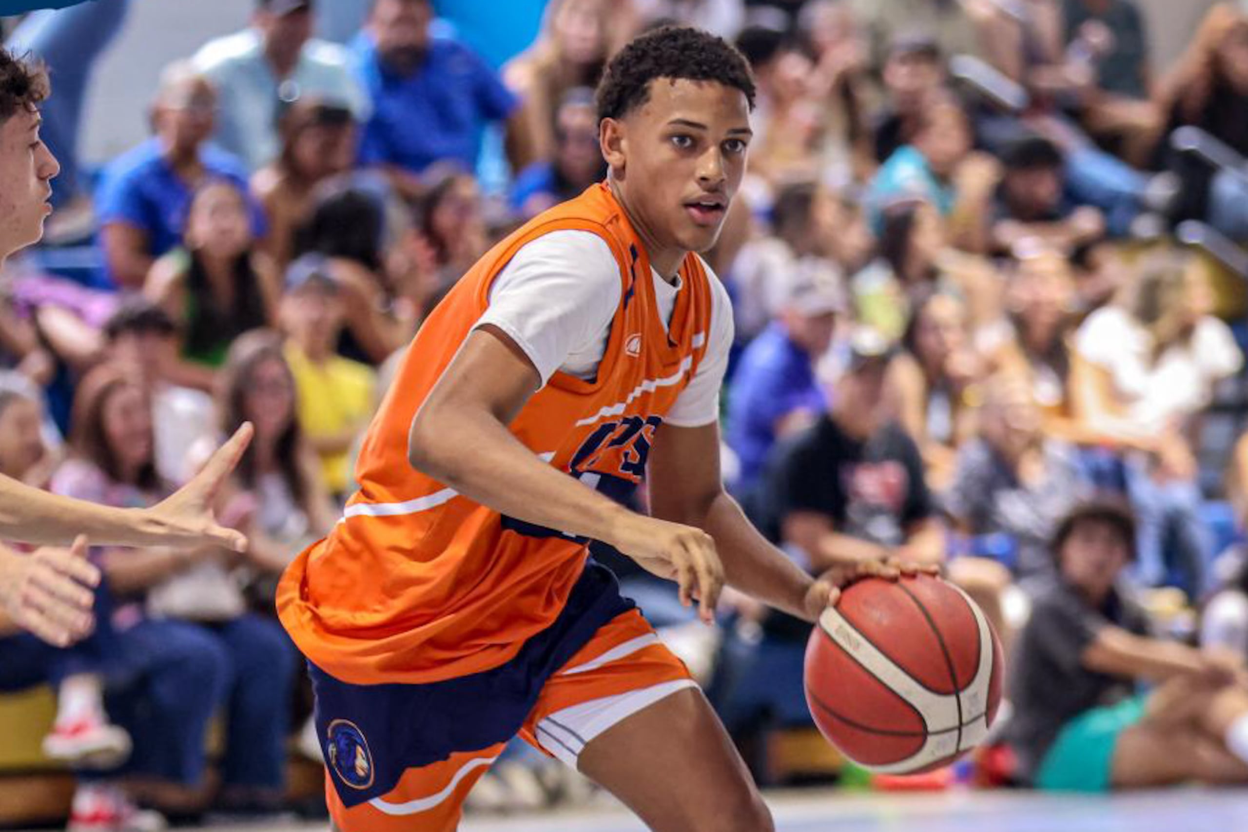 Caguas Private School será el equipo primer sembrado de la región Este. En la foto Eddiel Meléndez.