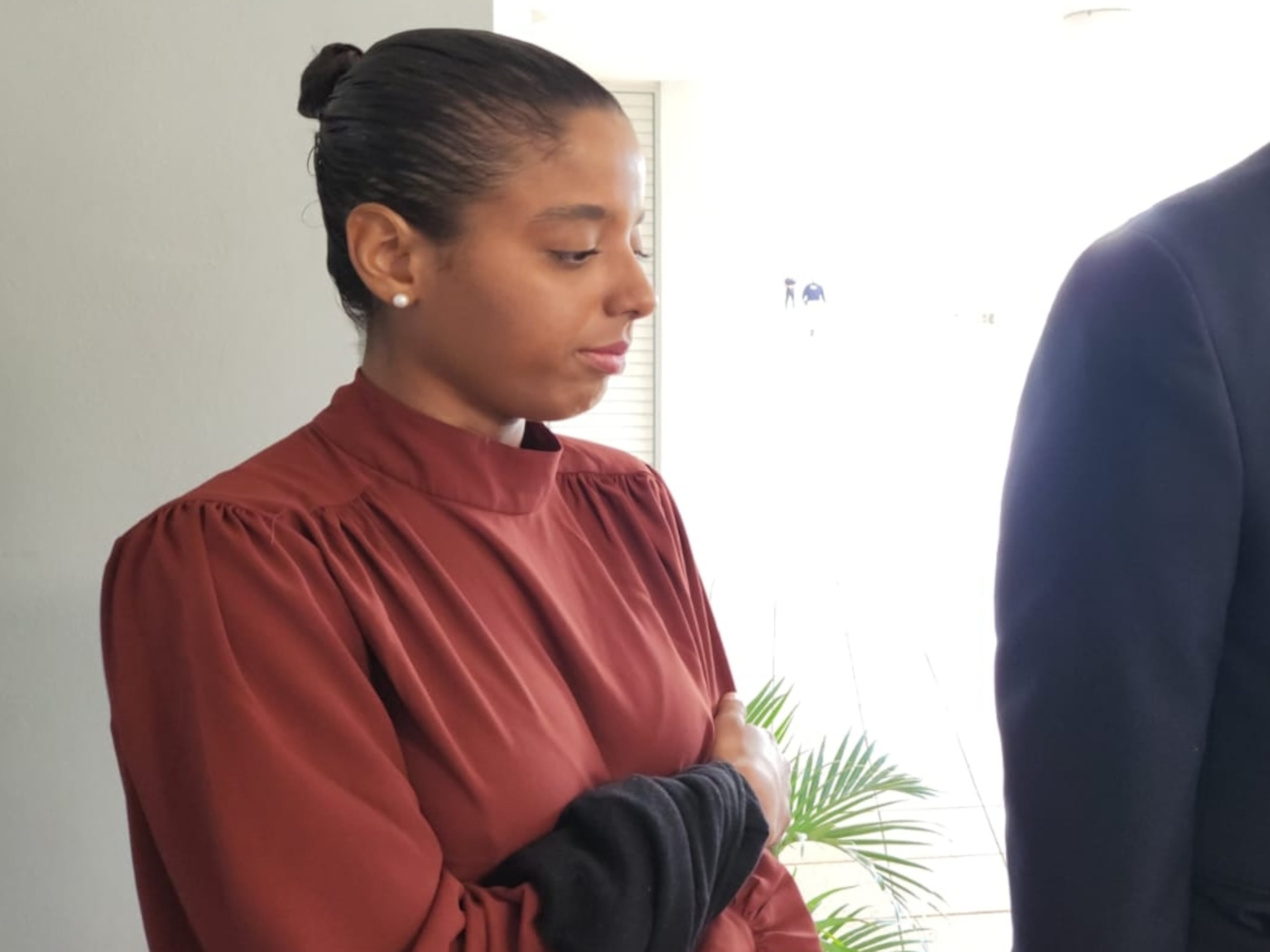 Lisha A. Ramón Mejías, una joven de 22 años vendedora de jugos, ganó renombre y muchos seguidores en redes sociales por un caso relacionado con la custodia de su hija.
