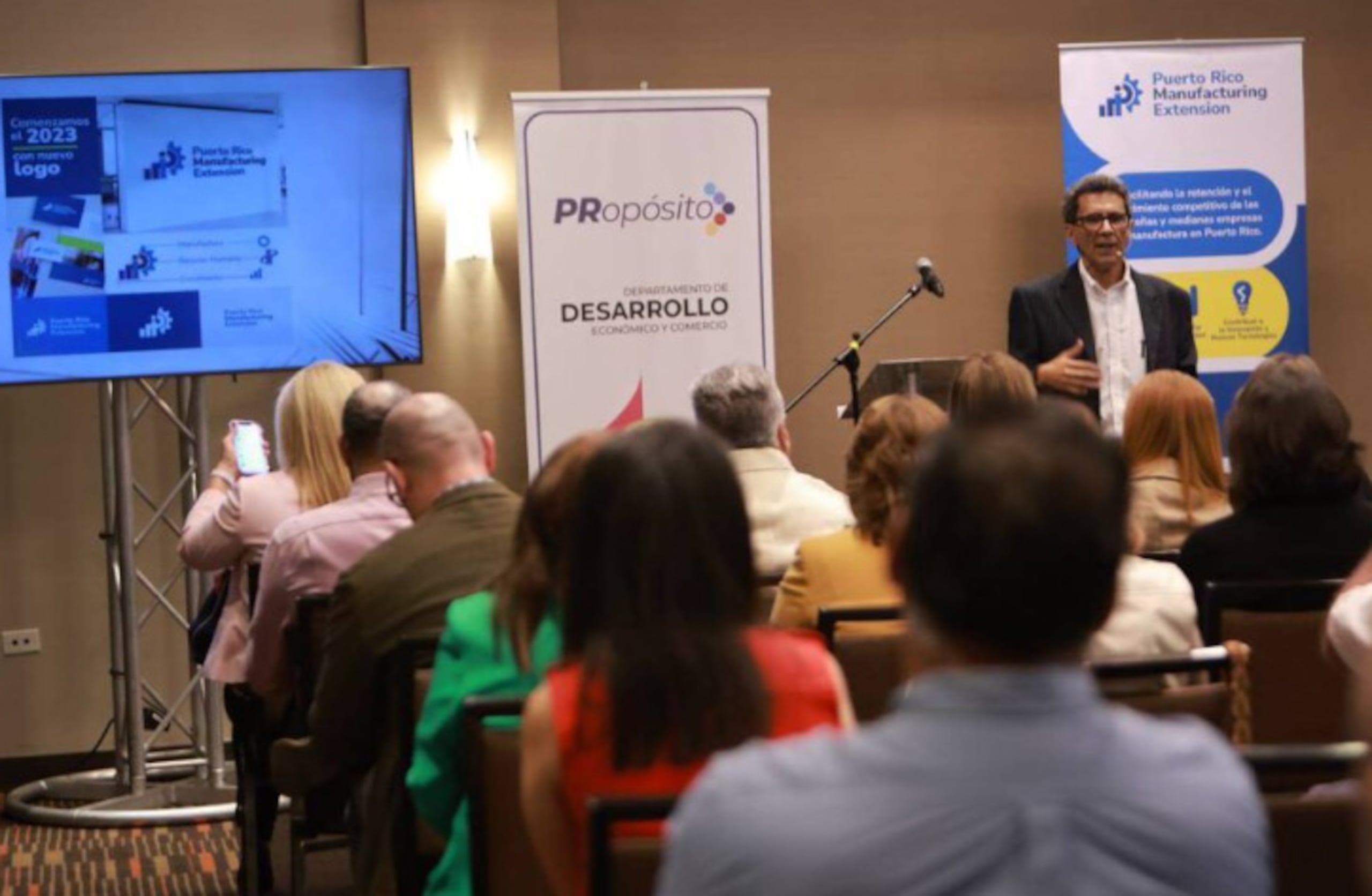 Continuaremos esforzándonos para mantener y mejorar nuestros estándares y estar a la vanguardia en tecnología y las mejores prácticas de negocios”, expresó Ramón Vega Alejandro, director ejecutivo de PRiMEX.