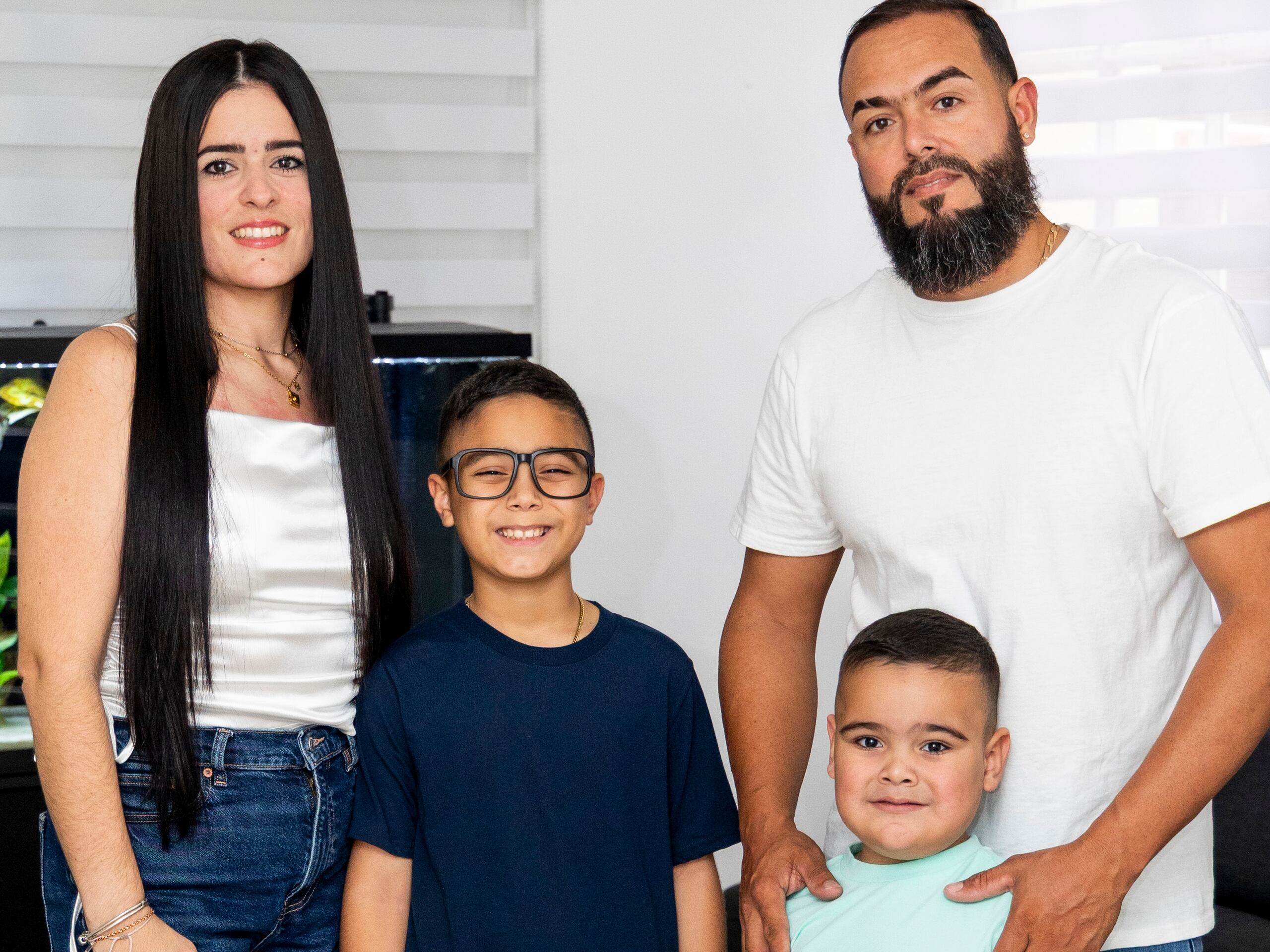 De izquierda a derecha: Danitza Colón, Hiram, Antonio y Alex Fuentes.